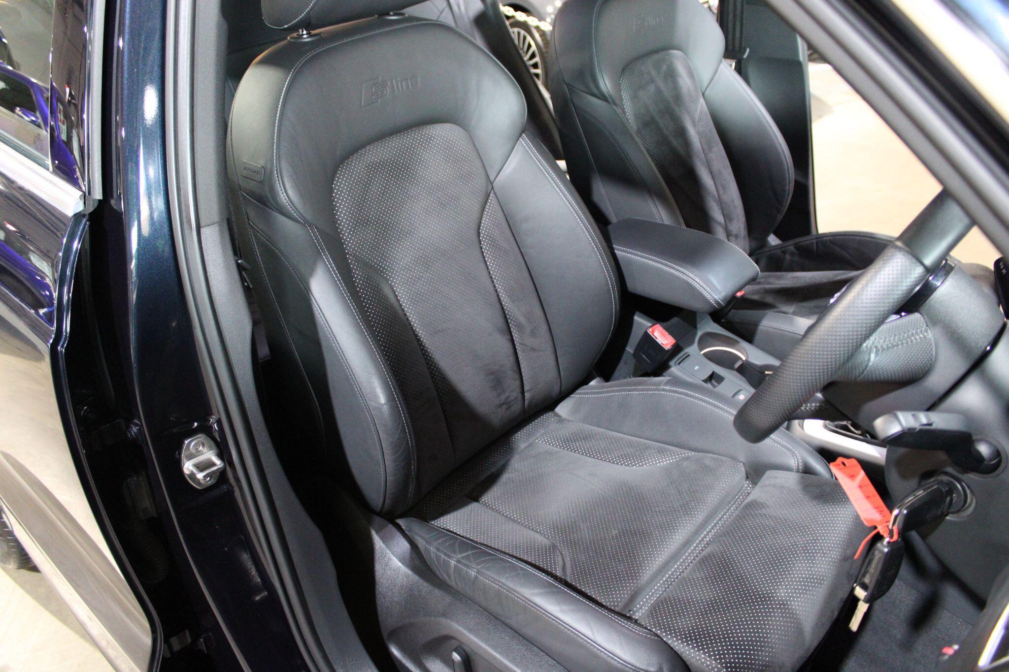 Audi Q3 - Image 6
