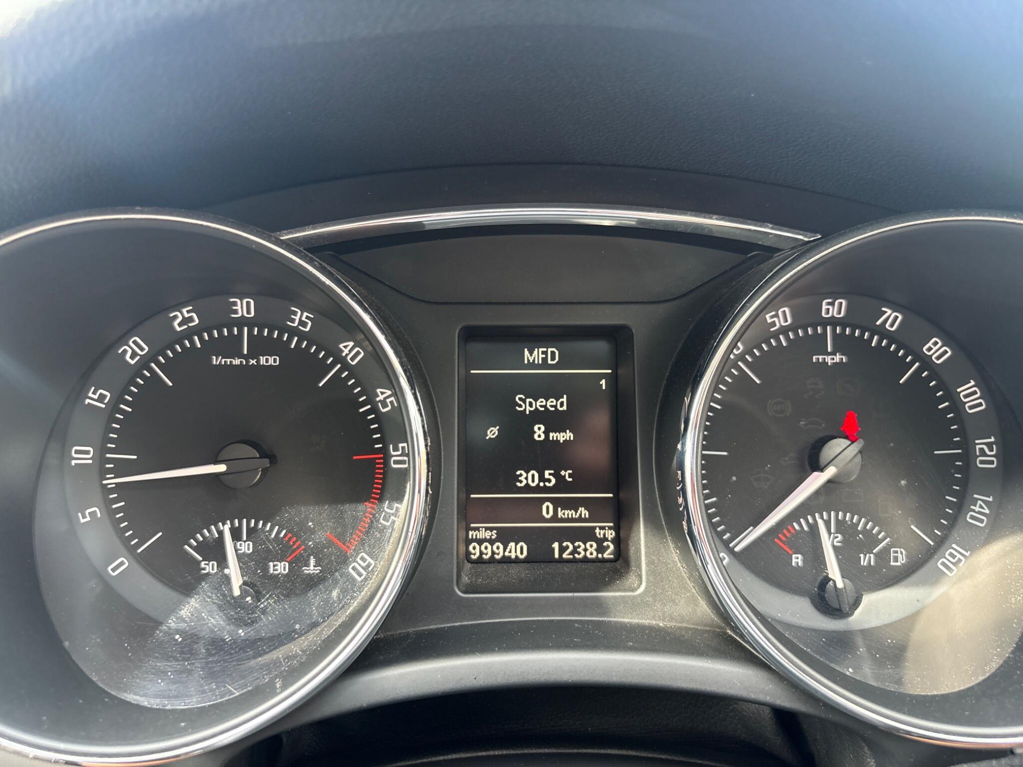 Skoda Superb - Image 19