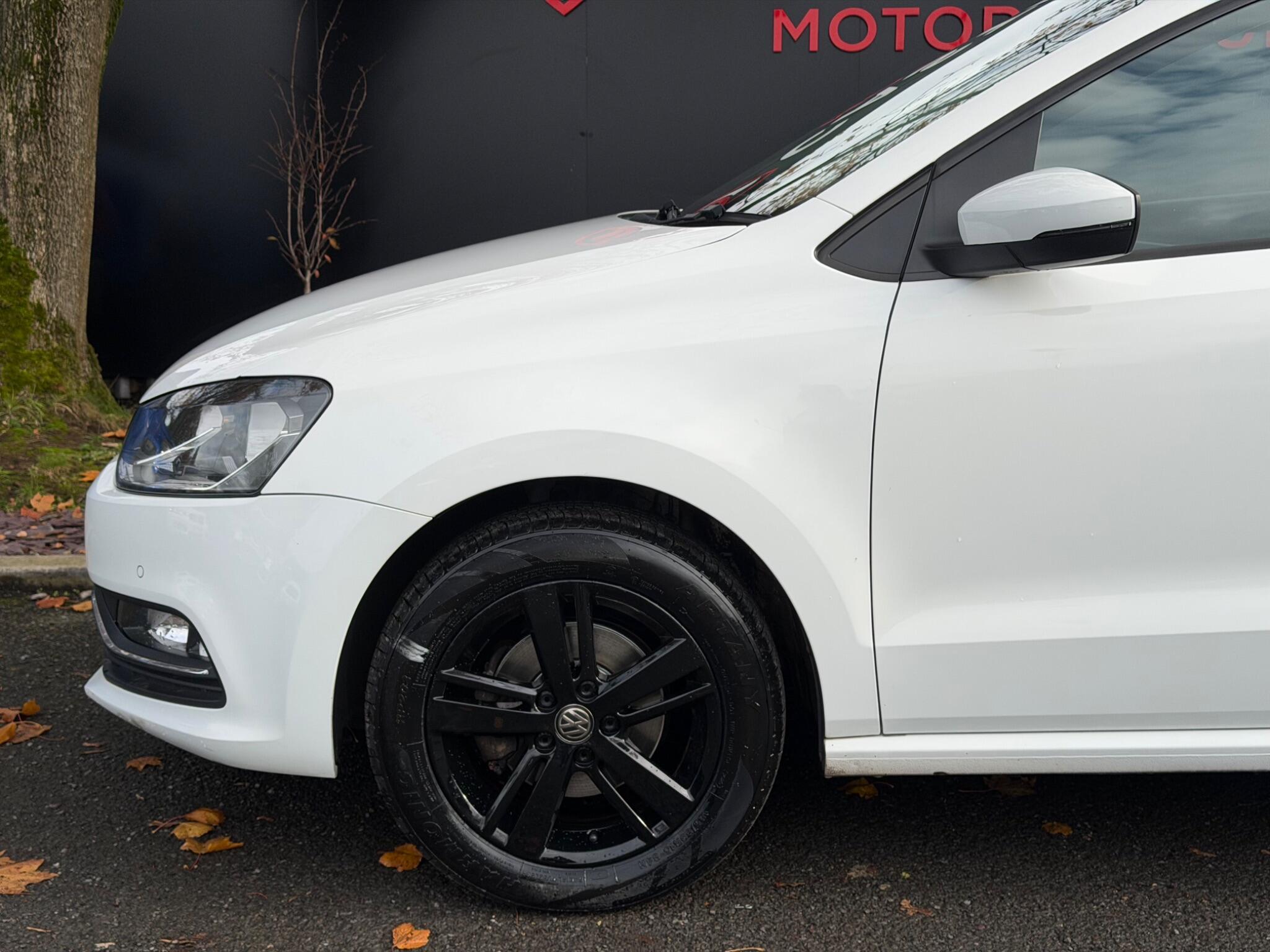 Volkswagen Polo - Image 12