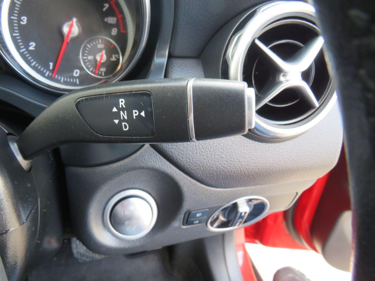 Mercedes-benz GLA - Image 20