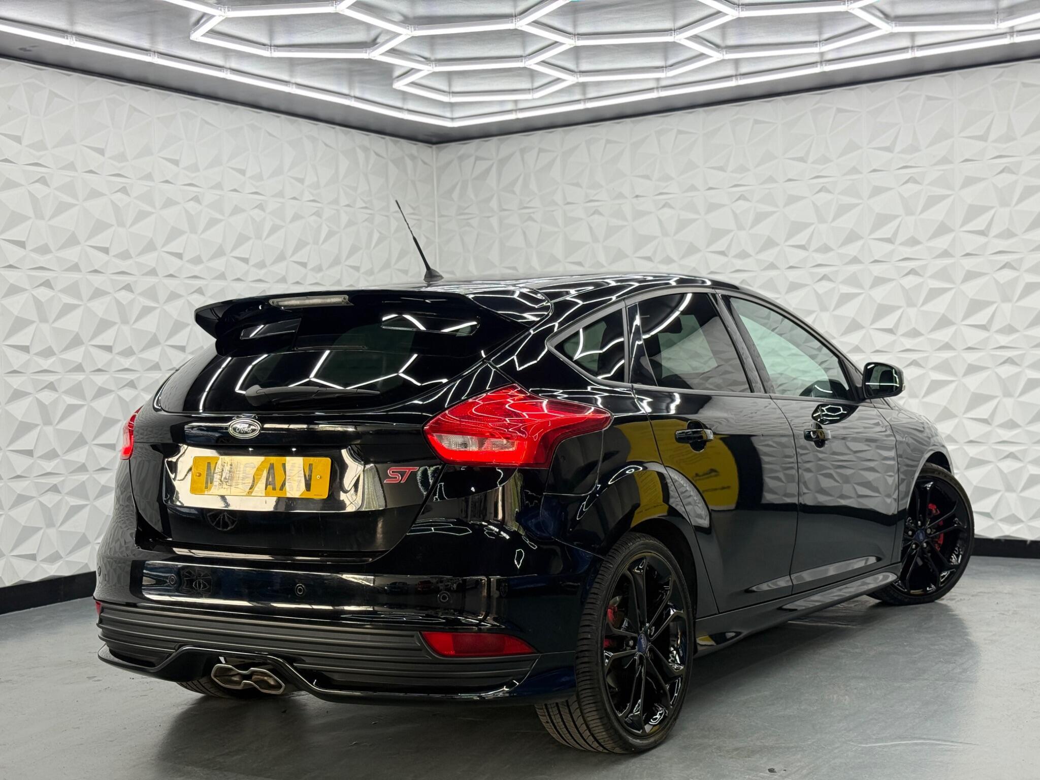 Ford Focus - Image 3