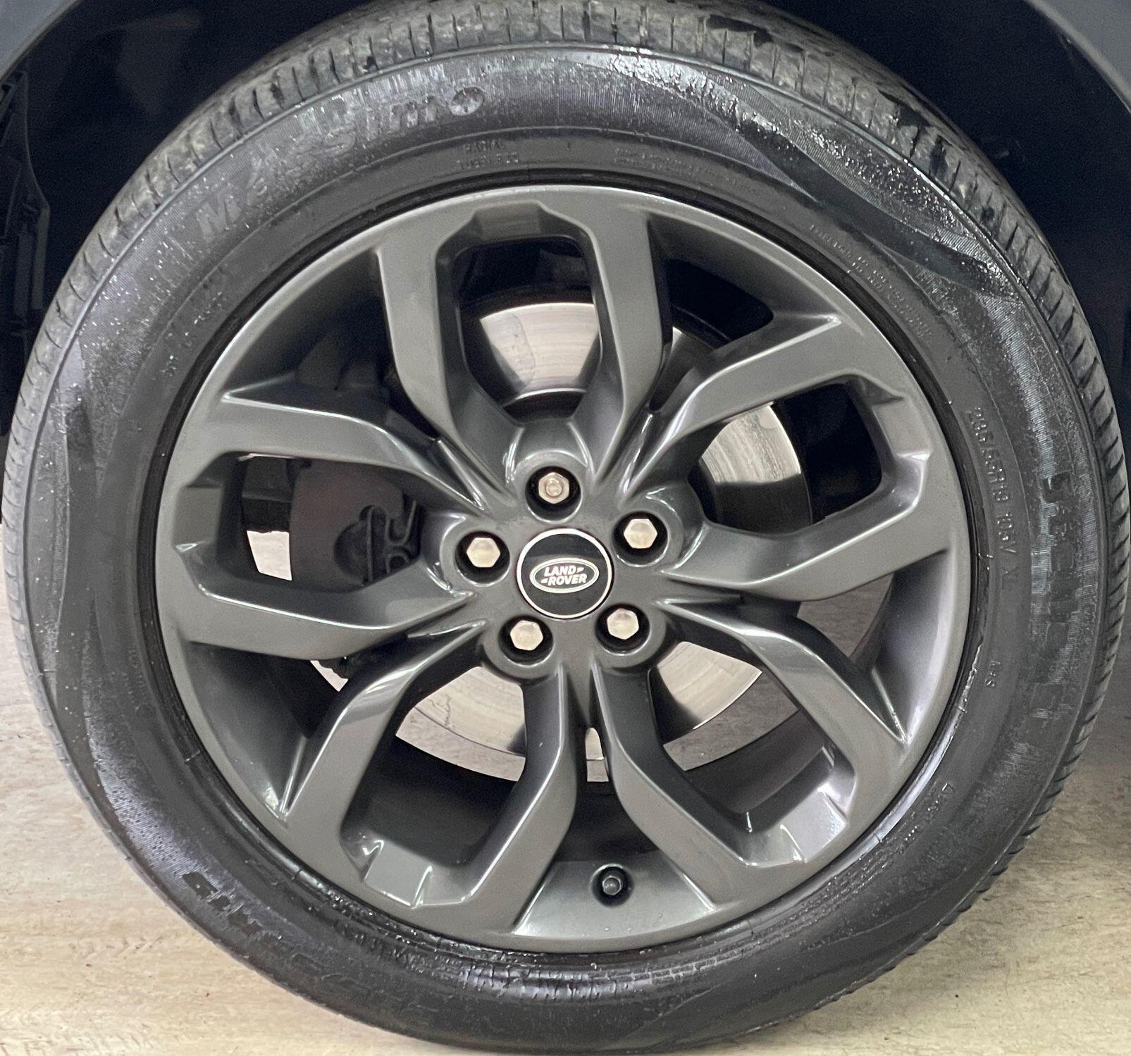 Land Rover DISCOVERY SPORT - Image 16