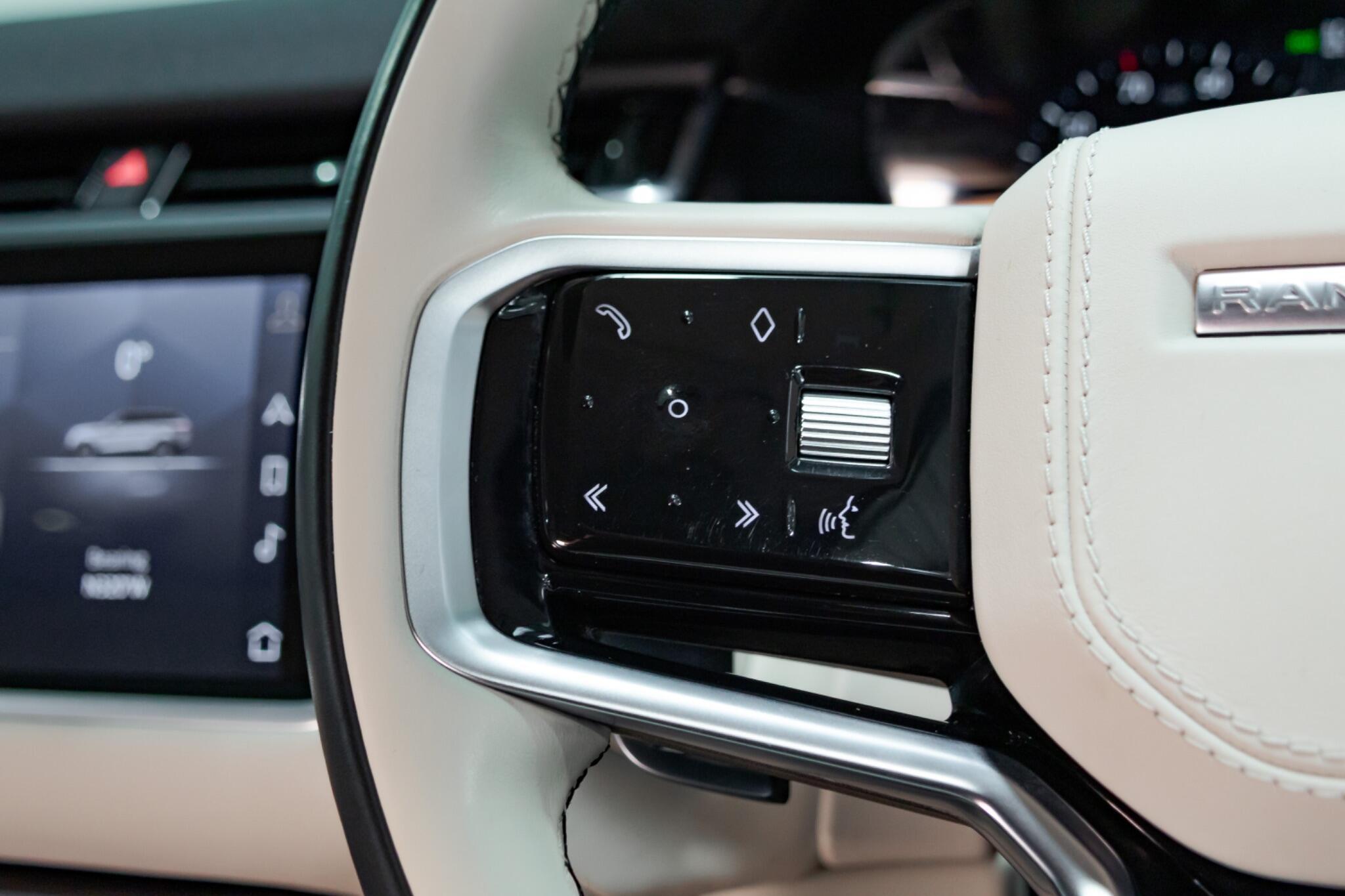 Land Rover Range Rover Velar - Image 23