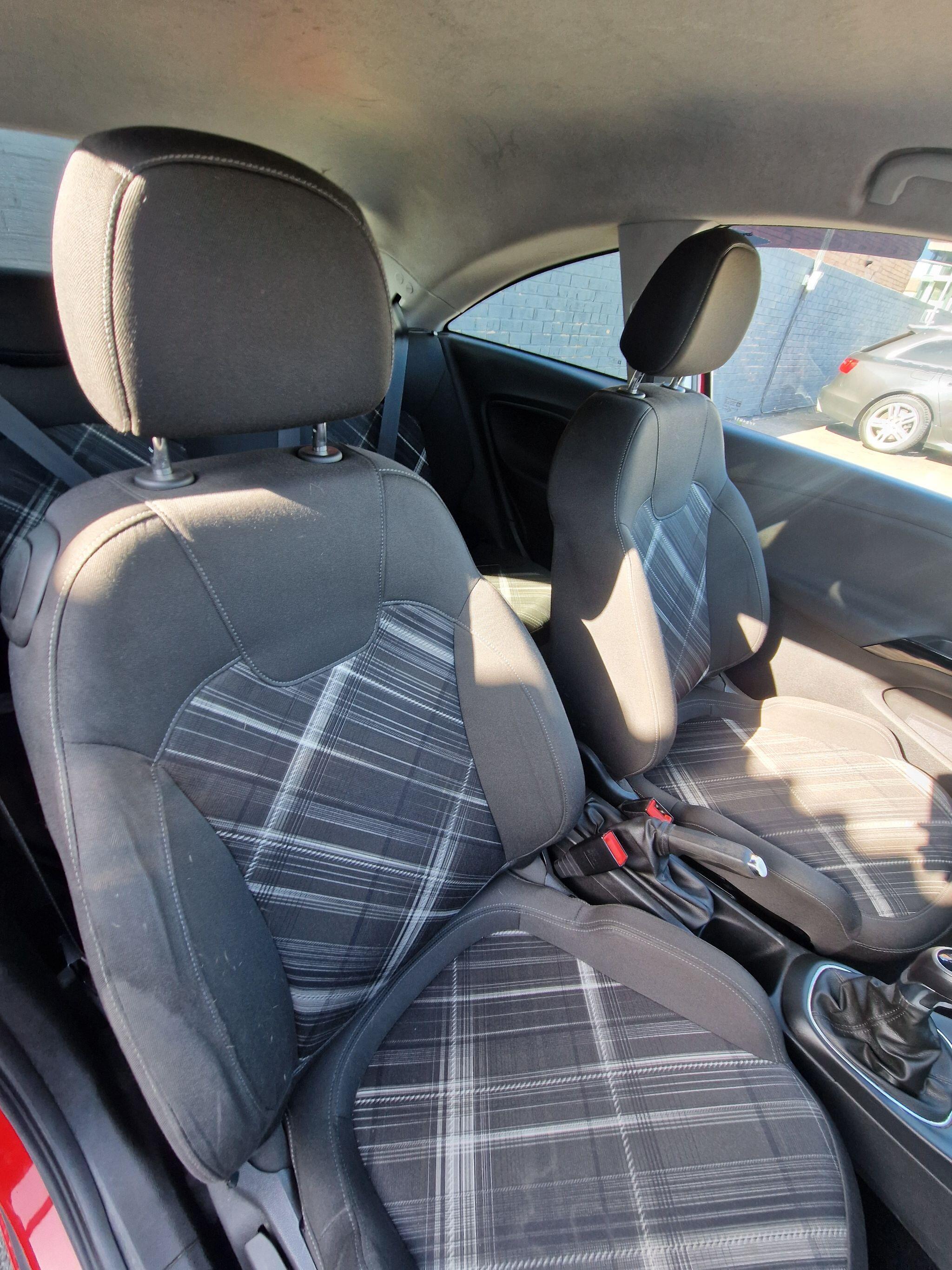 Vauxhall Corsa - Image 30