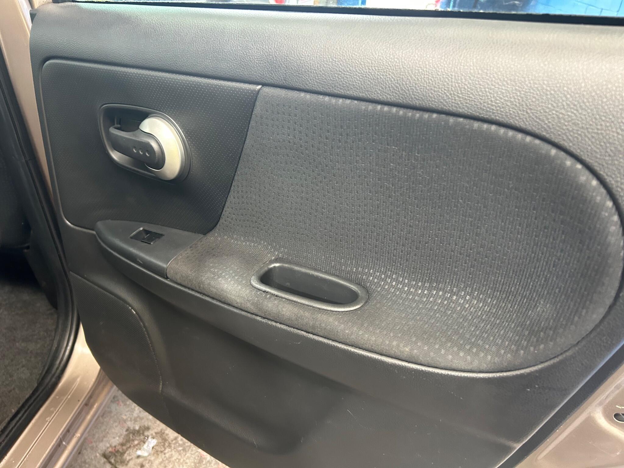 Nissan Note - Image 20