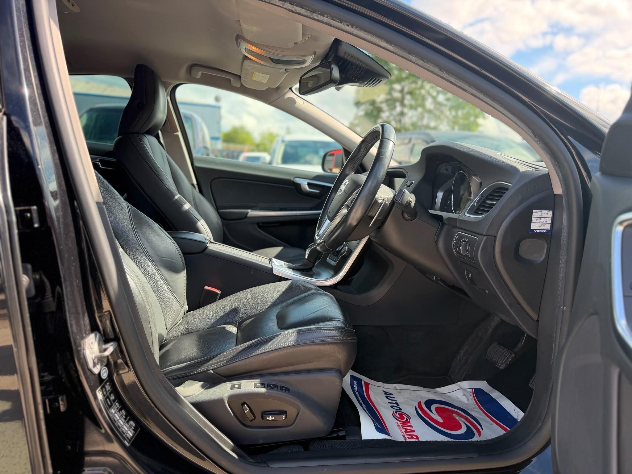 Volvo S60 - Image 10