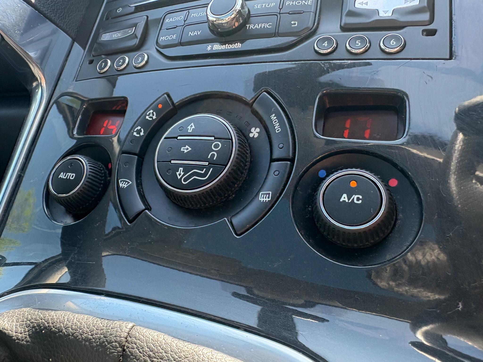 Peugeot 3008 - Image 37