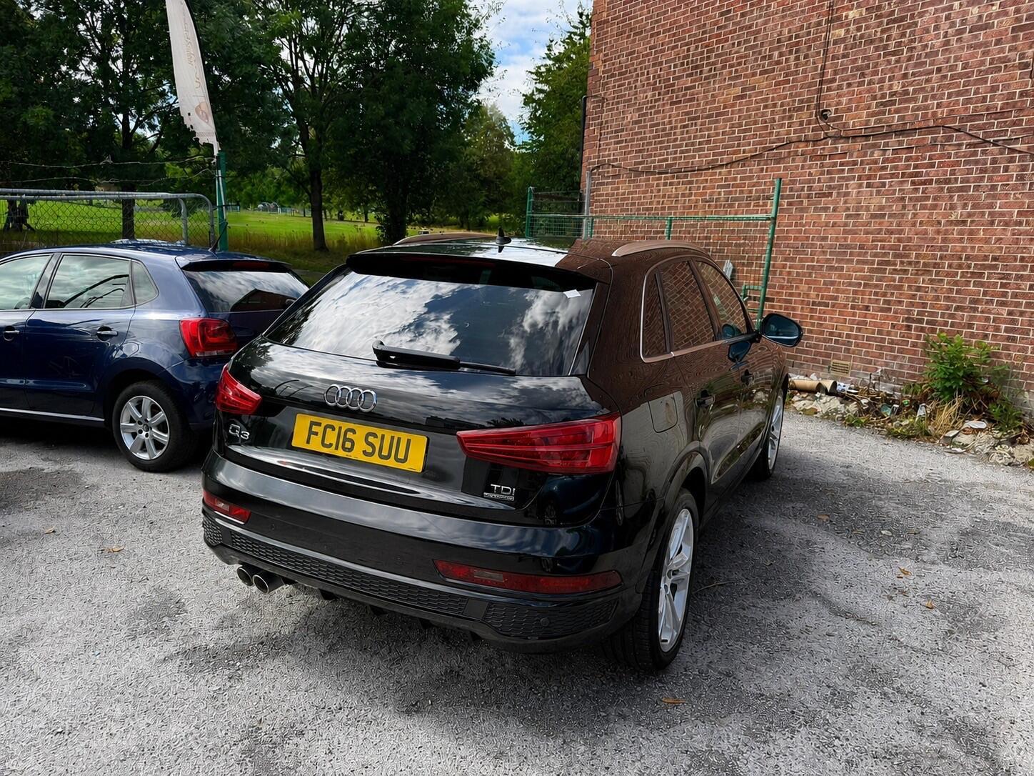 Audi Q3 - Image 7