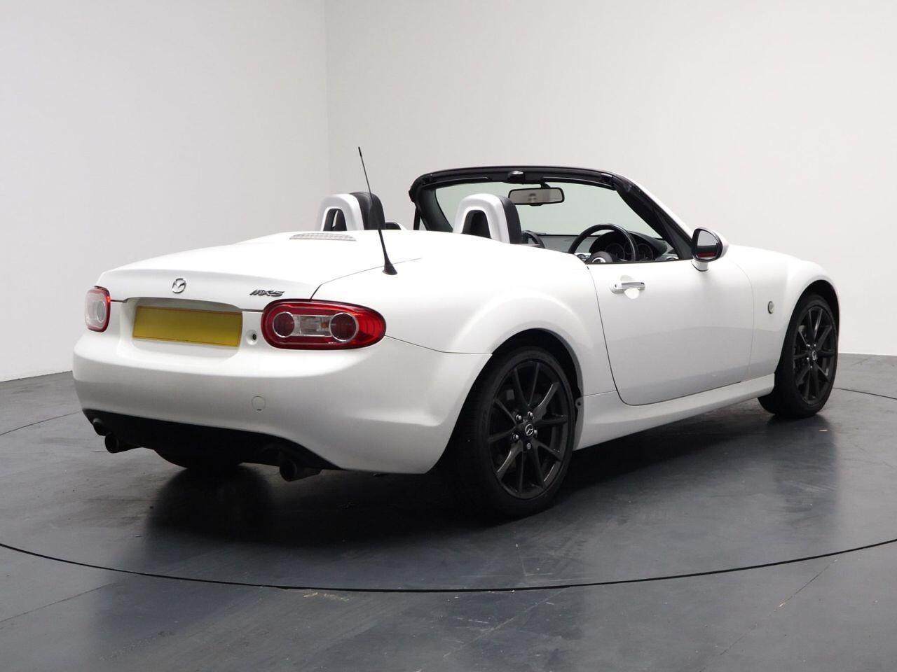 Mazda MX-5 - Image 12