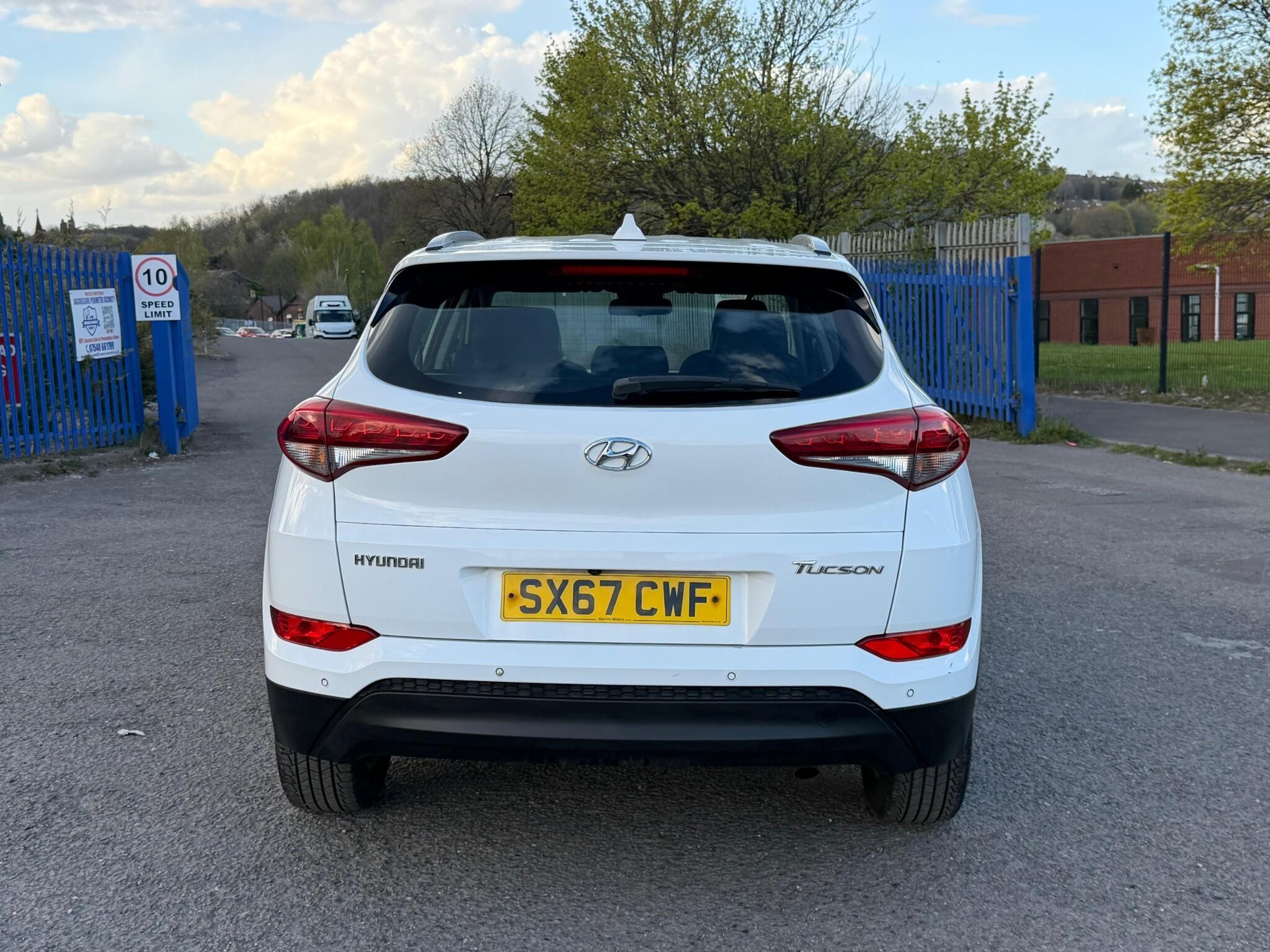 Hyundai Tucson - Image 11