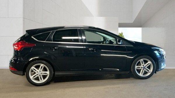 Ford Focus - Image 5