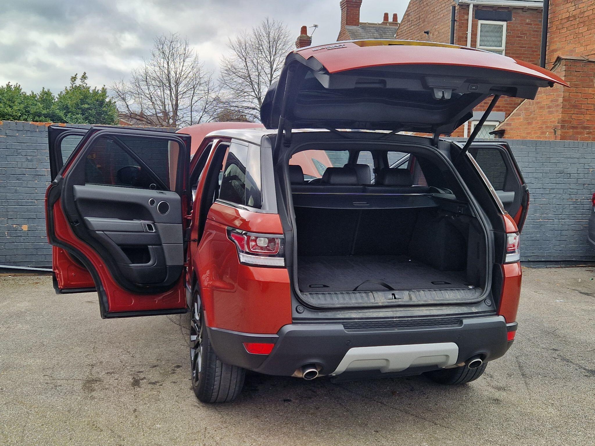 Land Rover RANGE ROVER SPORT - Image 13