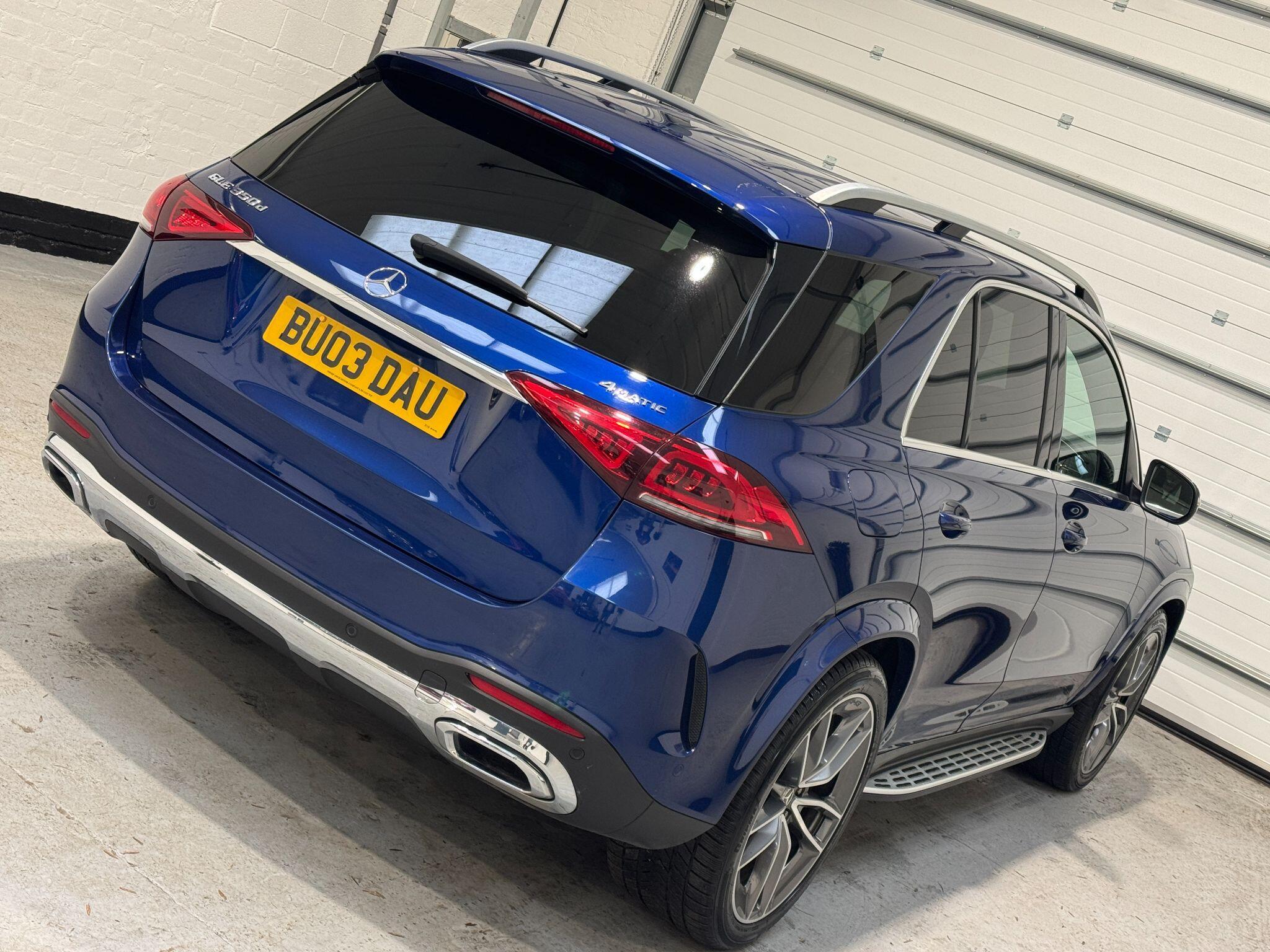 Mercedes GLE - Image 32