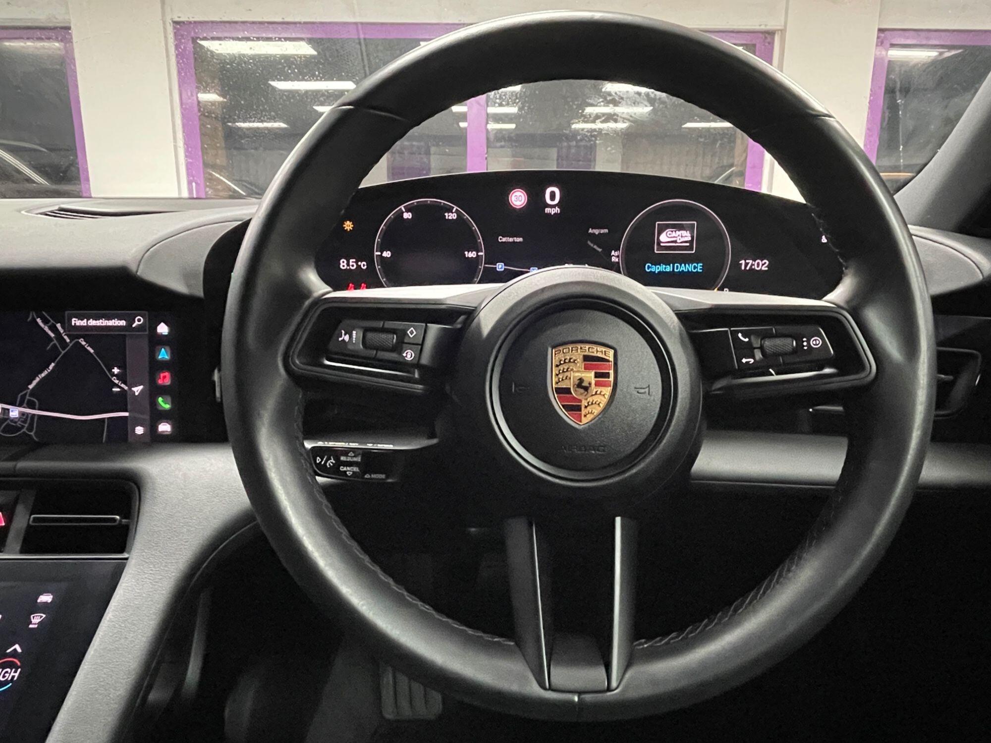 Porsche Taycan - Image 34