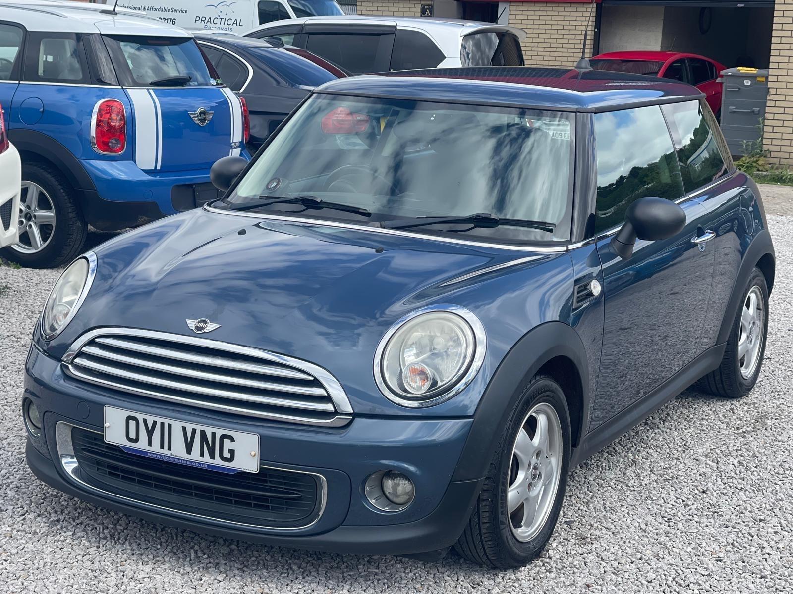MINI Hatch - Image 8