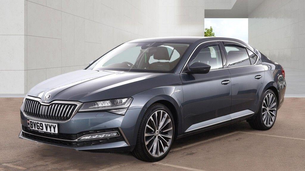 Skoda Superb - Image 2