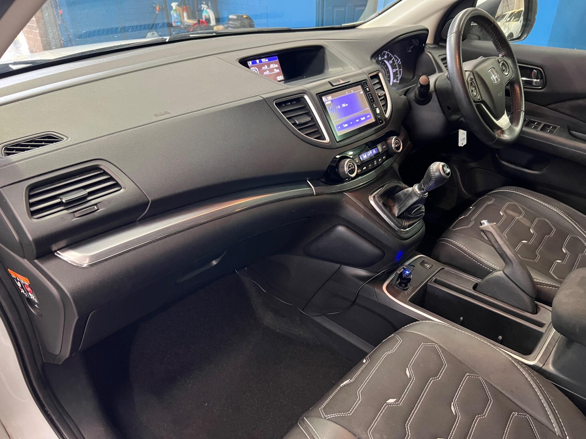 Honda CR-V - Image 47