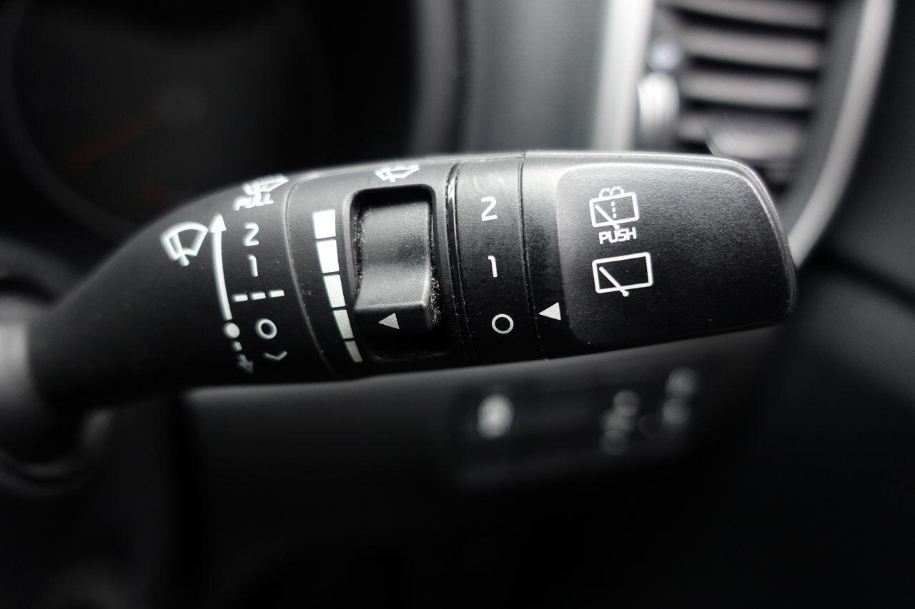 Kia Sportage - Image 33