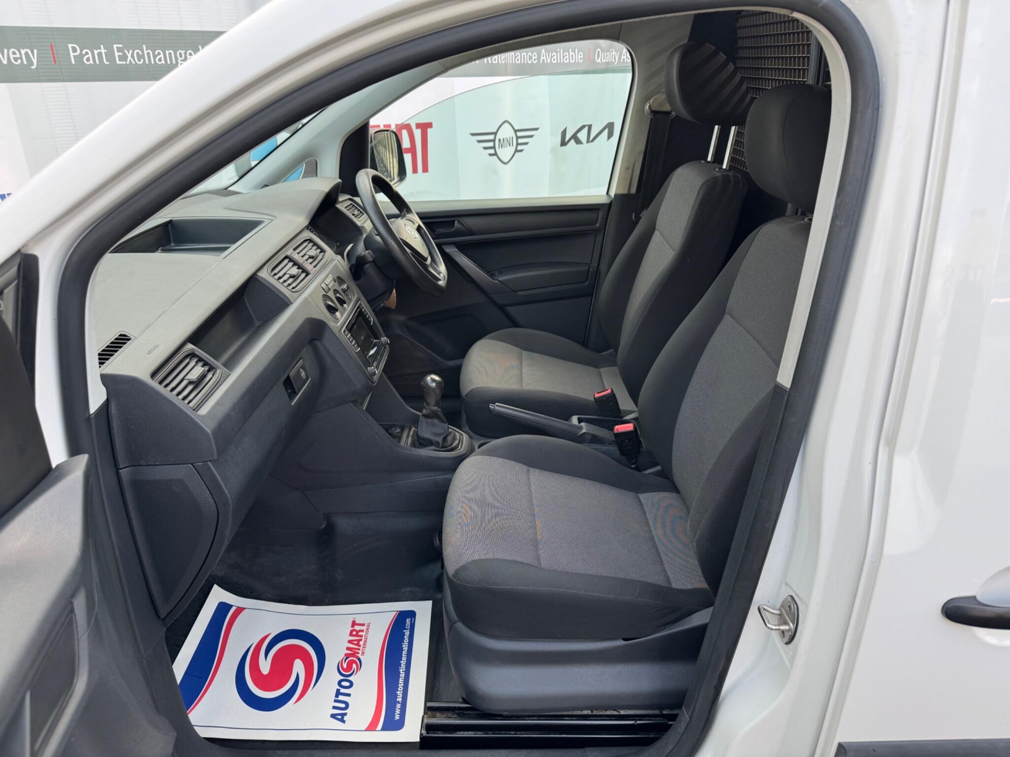 Volkswagen Caddy - Image 17