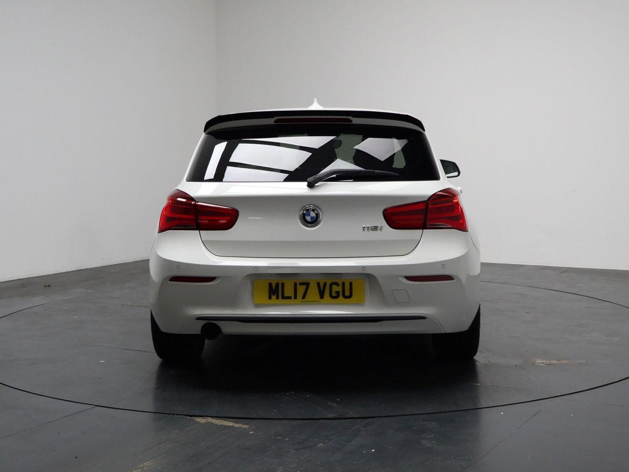 BMW 1 Series - Image 6