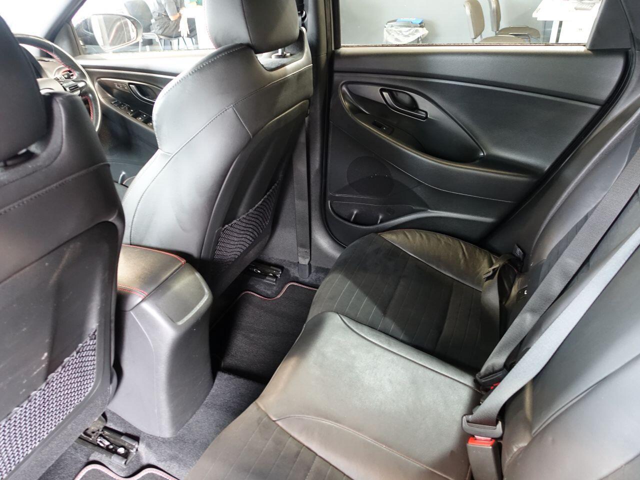 Hyundai i30 - Image 16