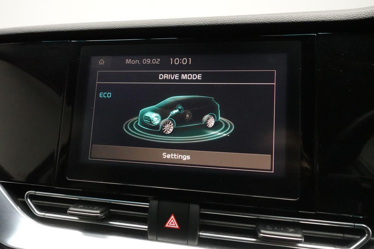 Kia Niro - Image 30