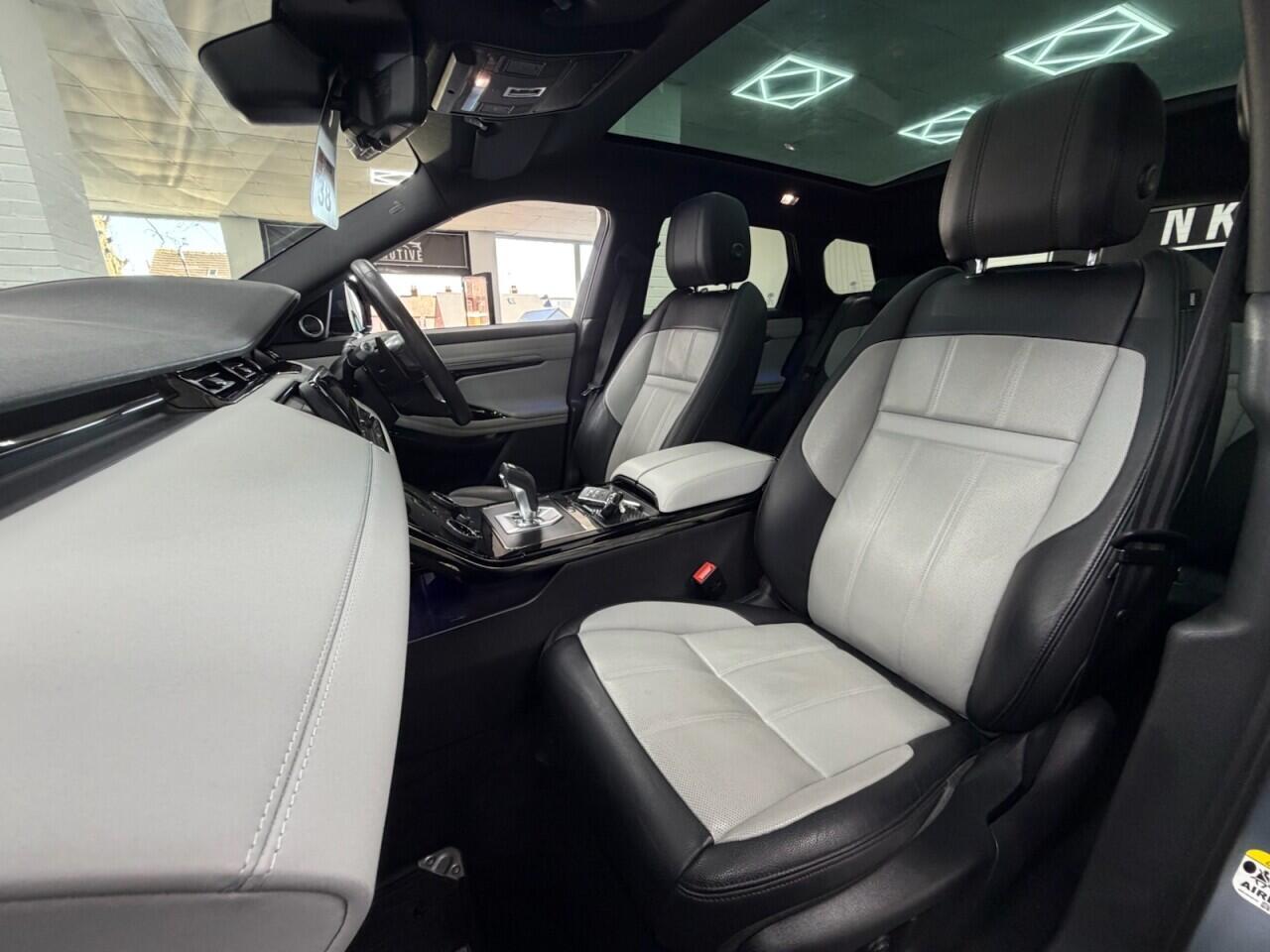 Land Rover Range Rover Evoque - Image 26