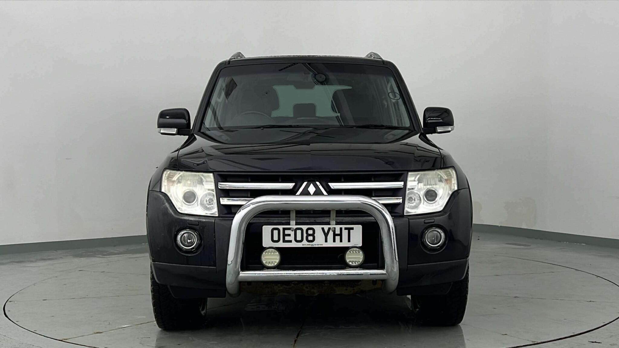 Mitsubishi Shogun - Image 7