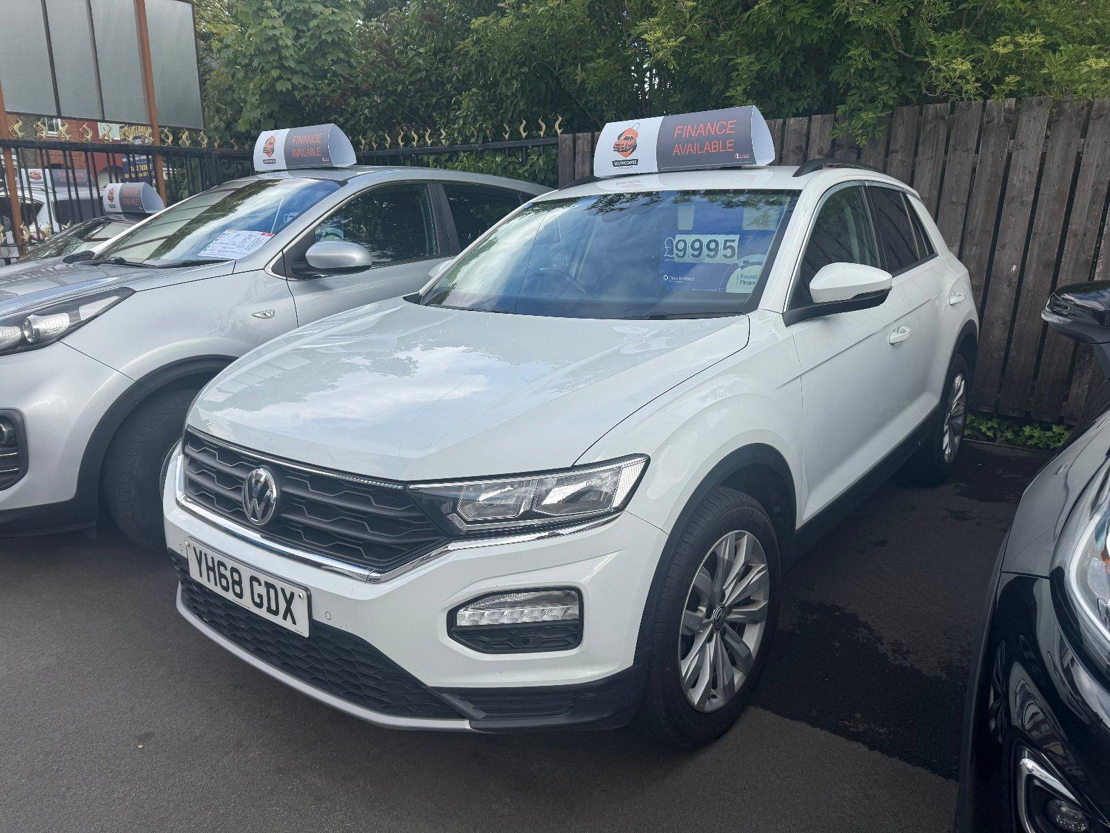 Volkswagen T-Roc - Image 2