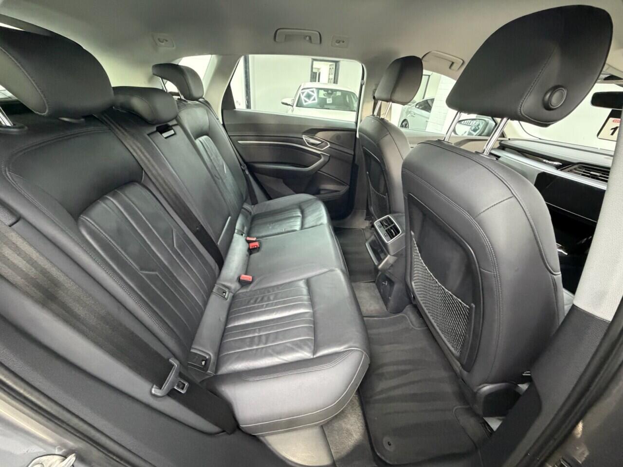 Audi E-Tron - Image 19