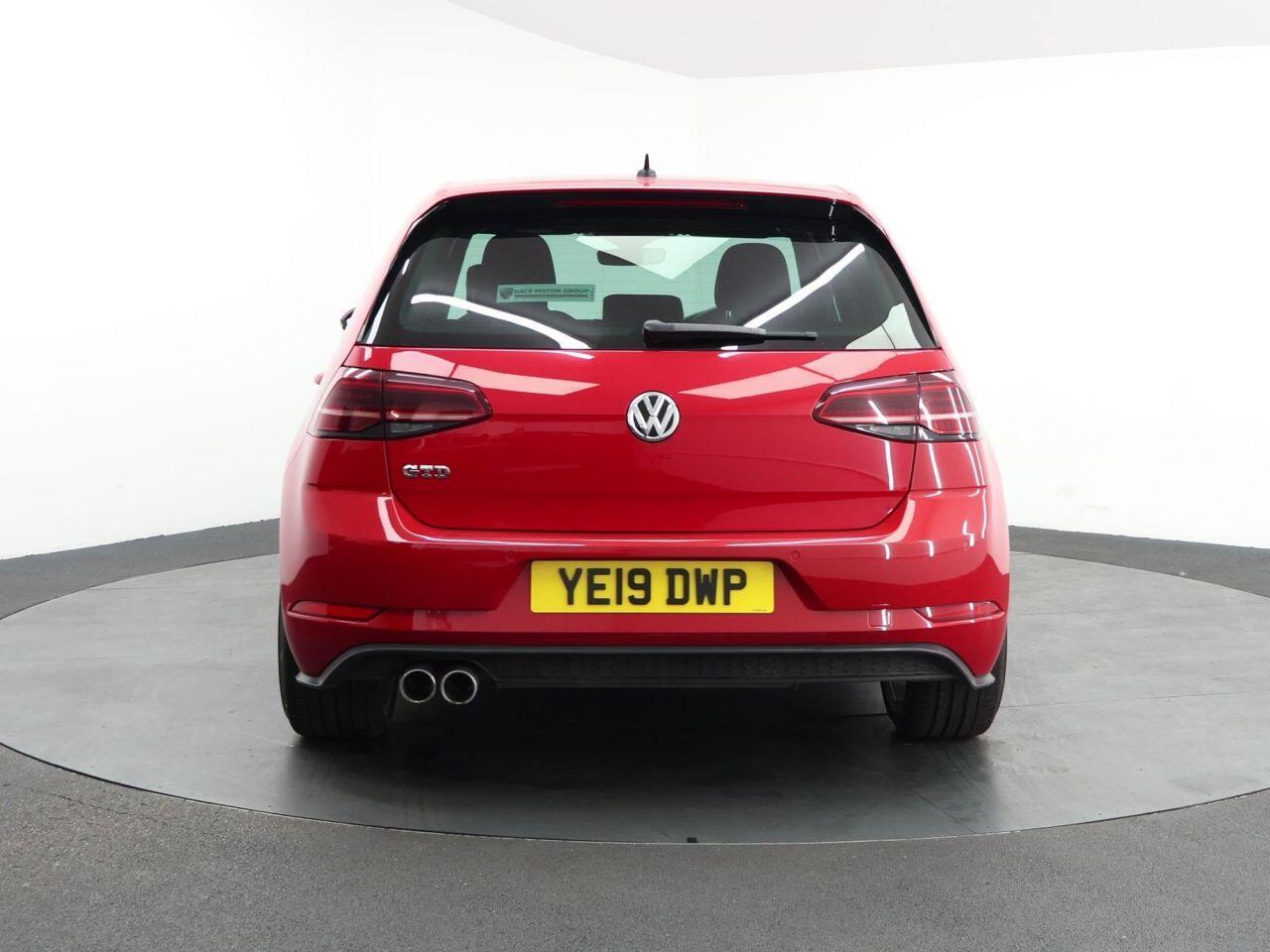 Volkswagen Golf - Image 12