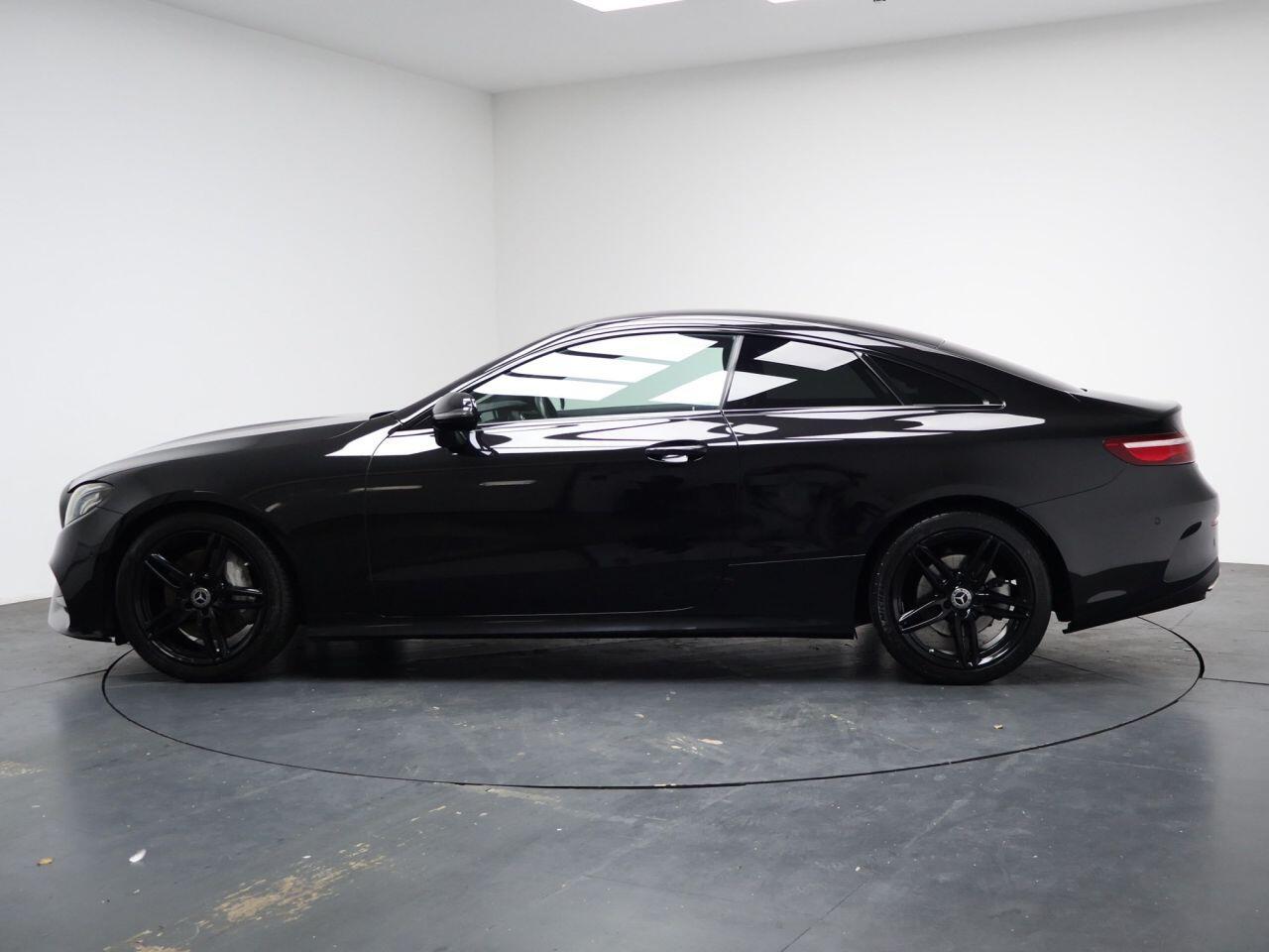 Mercedes-benz E Class - Image 8