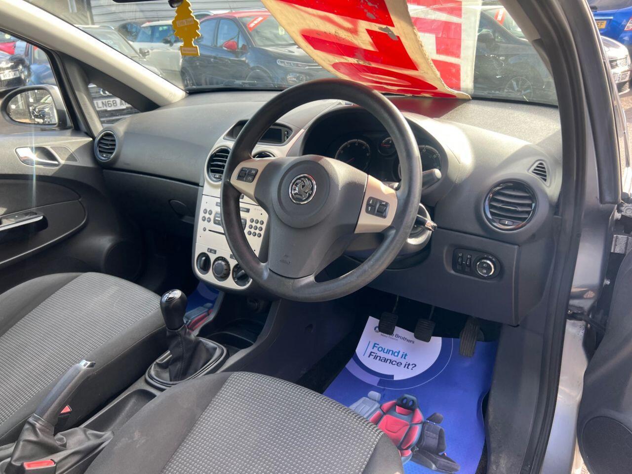 Vauxhall Corsa - Image 14