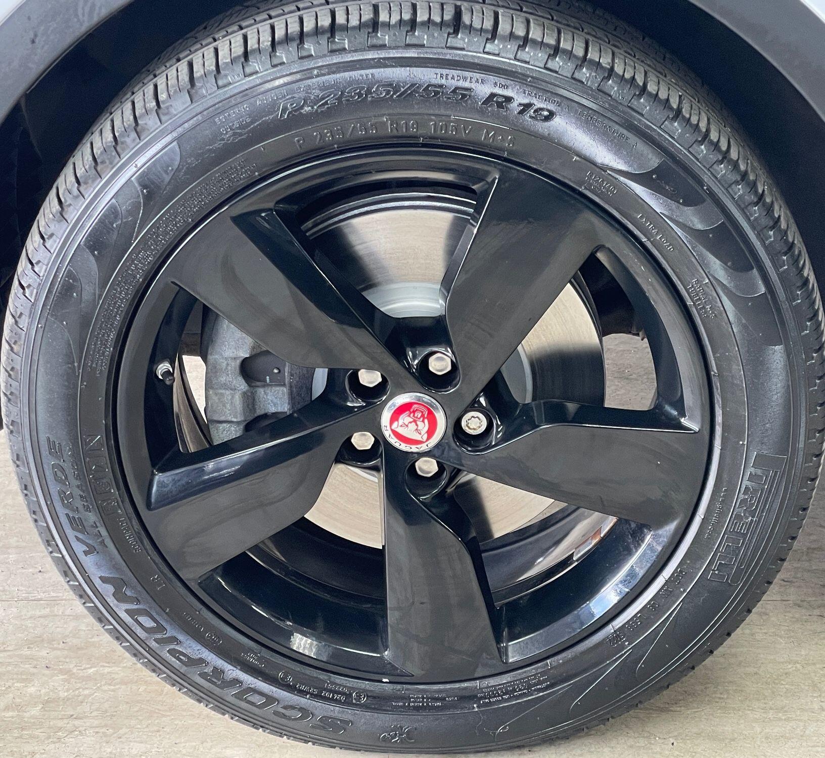 Jaguar E-Pace - Image 15