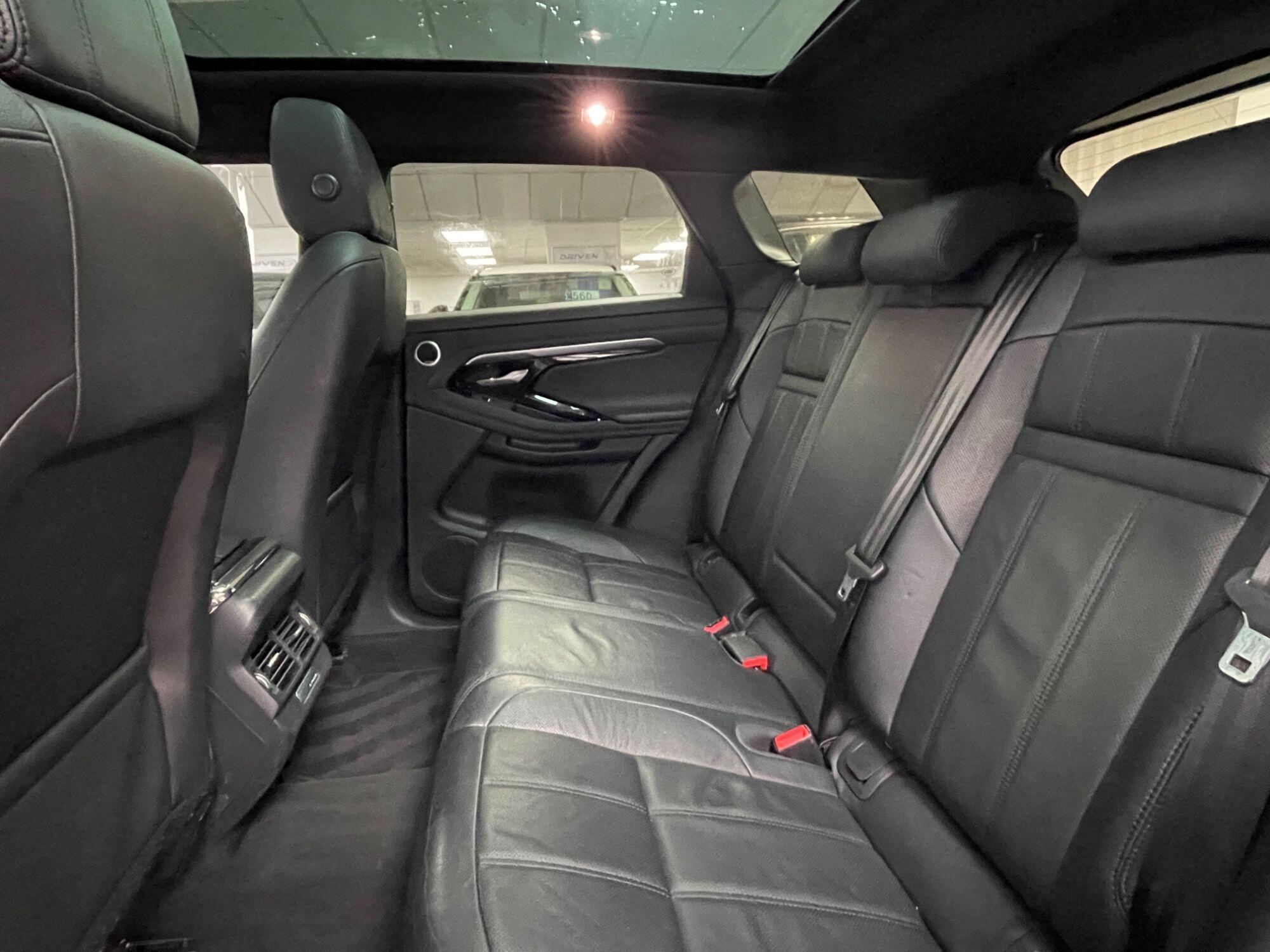 Land Rover Range Rover Evoque - Image 30