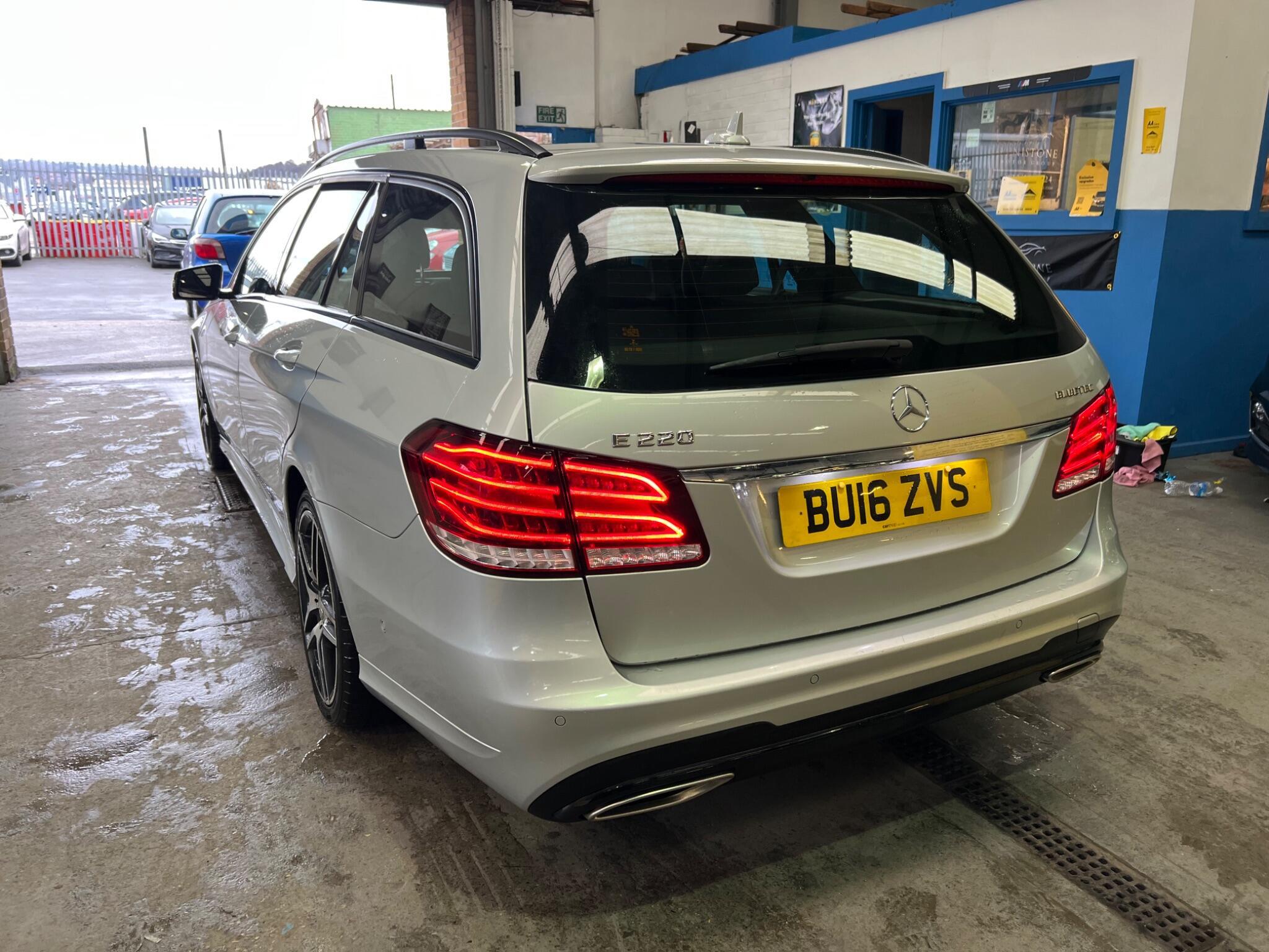 Mercedes E Class - Image 7