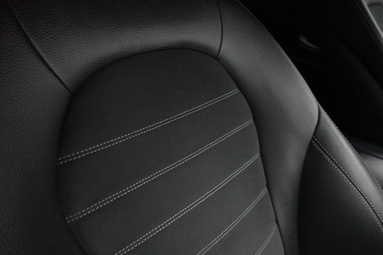 Mercedes C Class - Image 20
