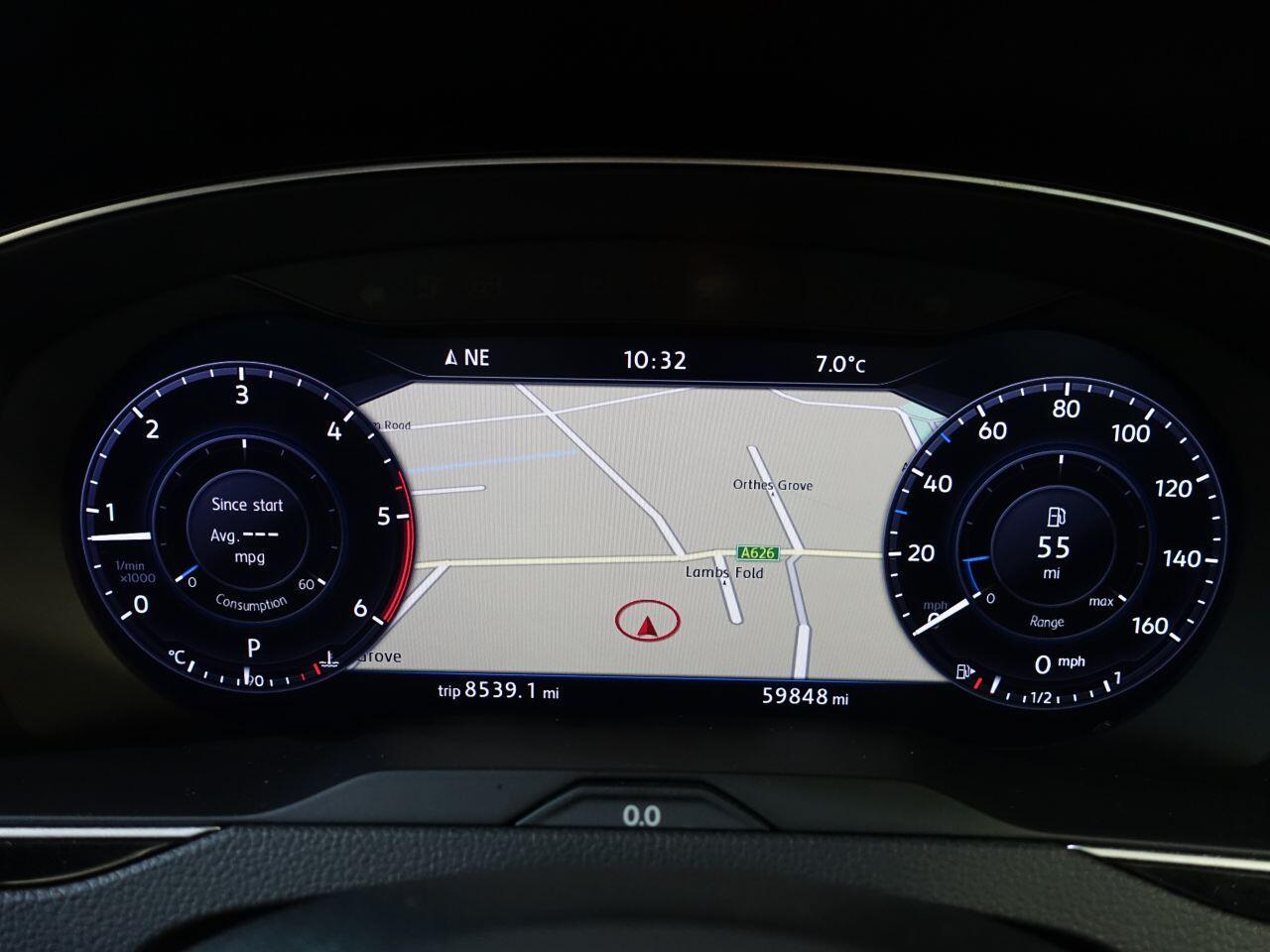 Volkswagen Passat - Image 3