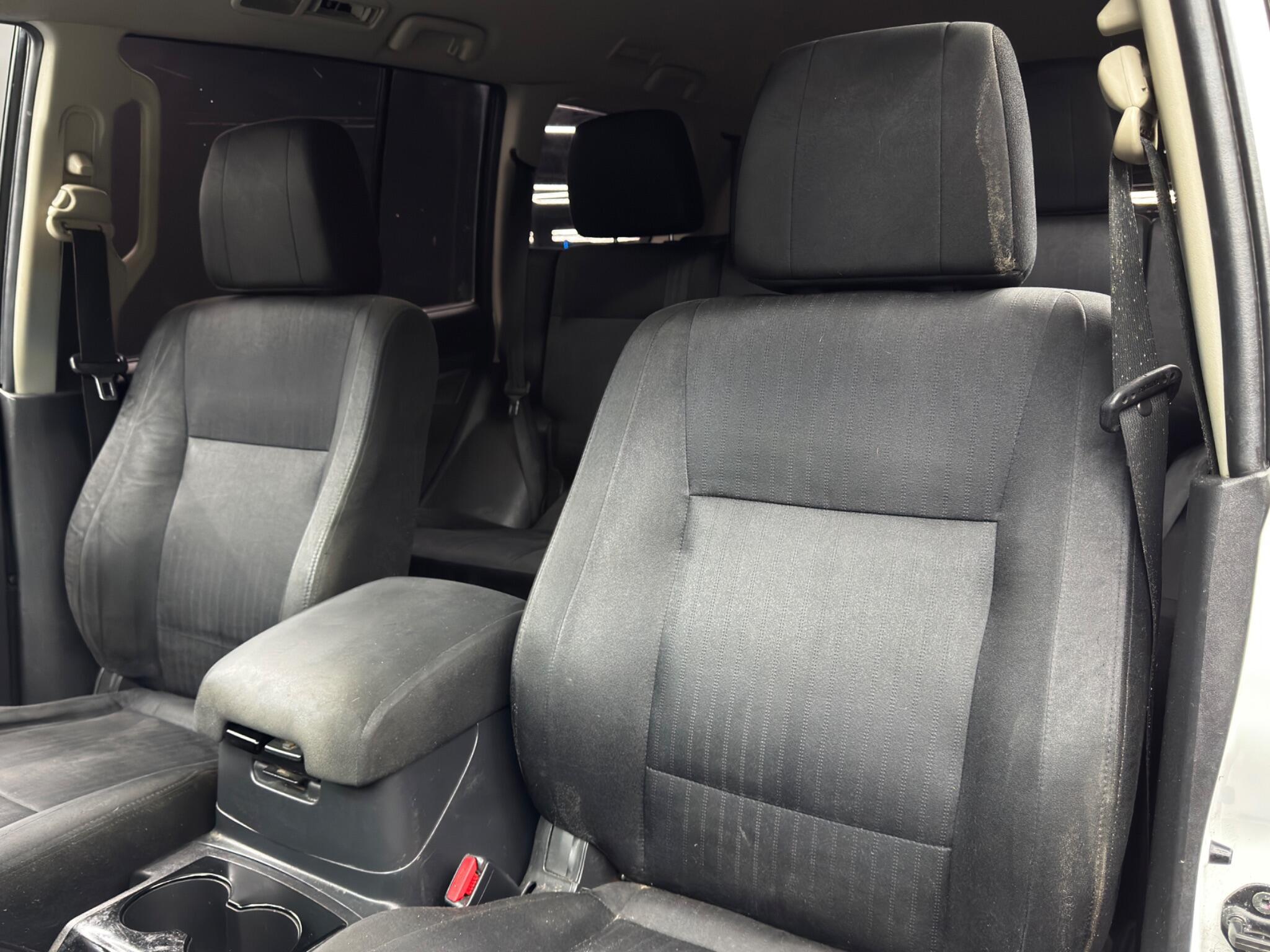 Mitsubishi Shogun - Image 13