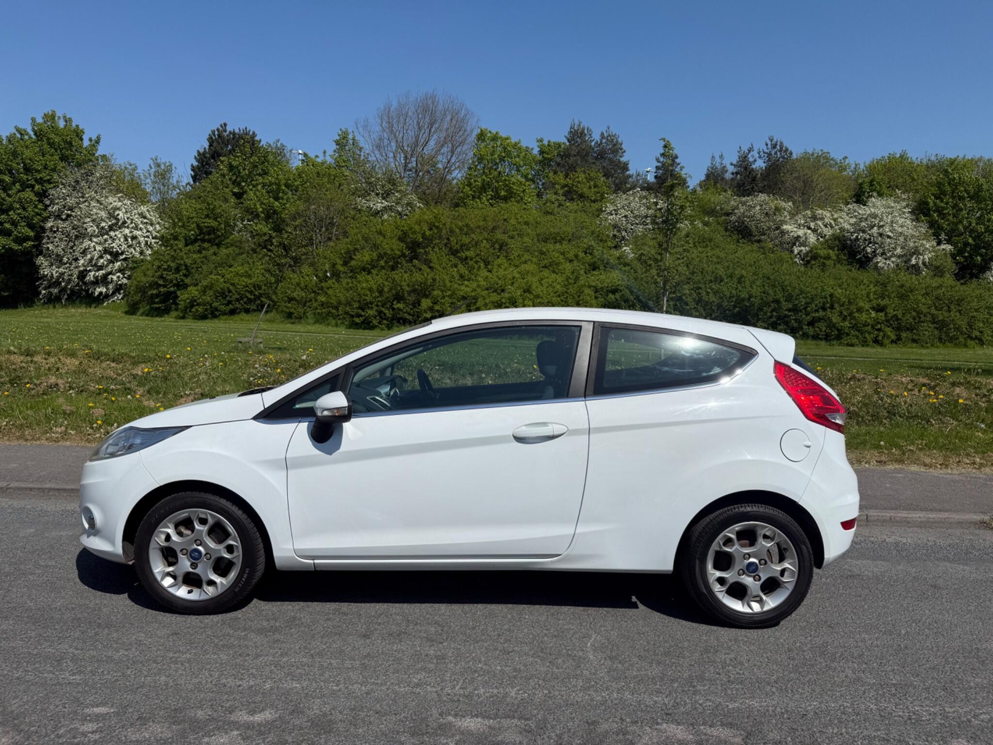Ford Fiesta - Image 5