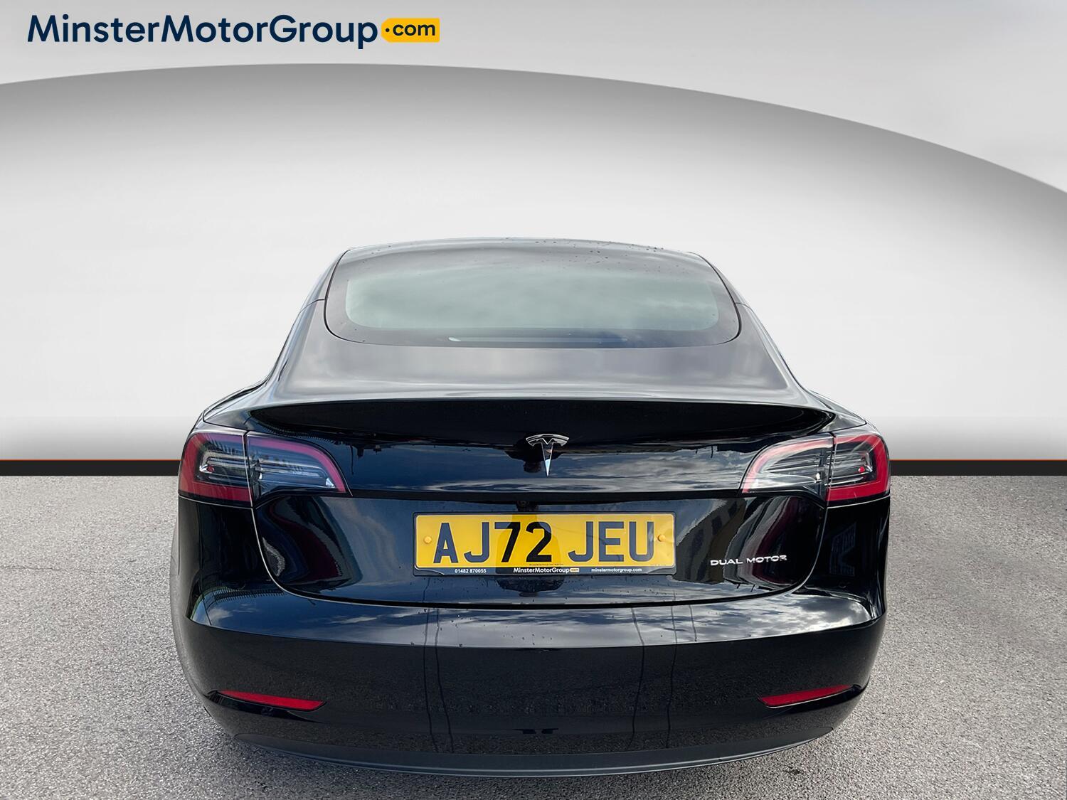 Tesla Model 3 - Image 3