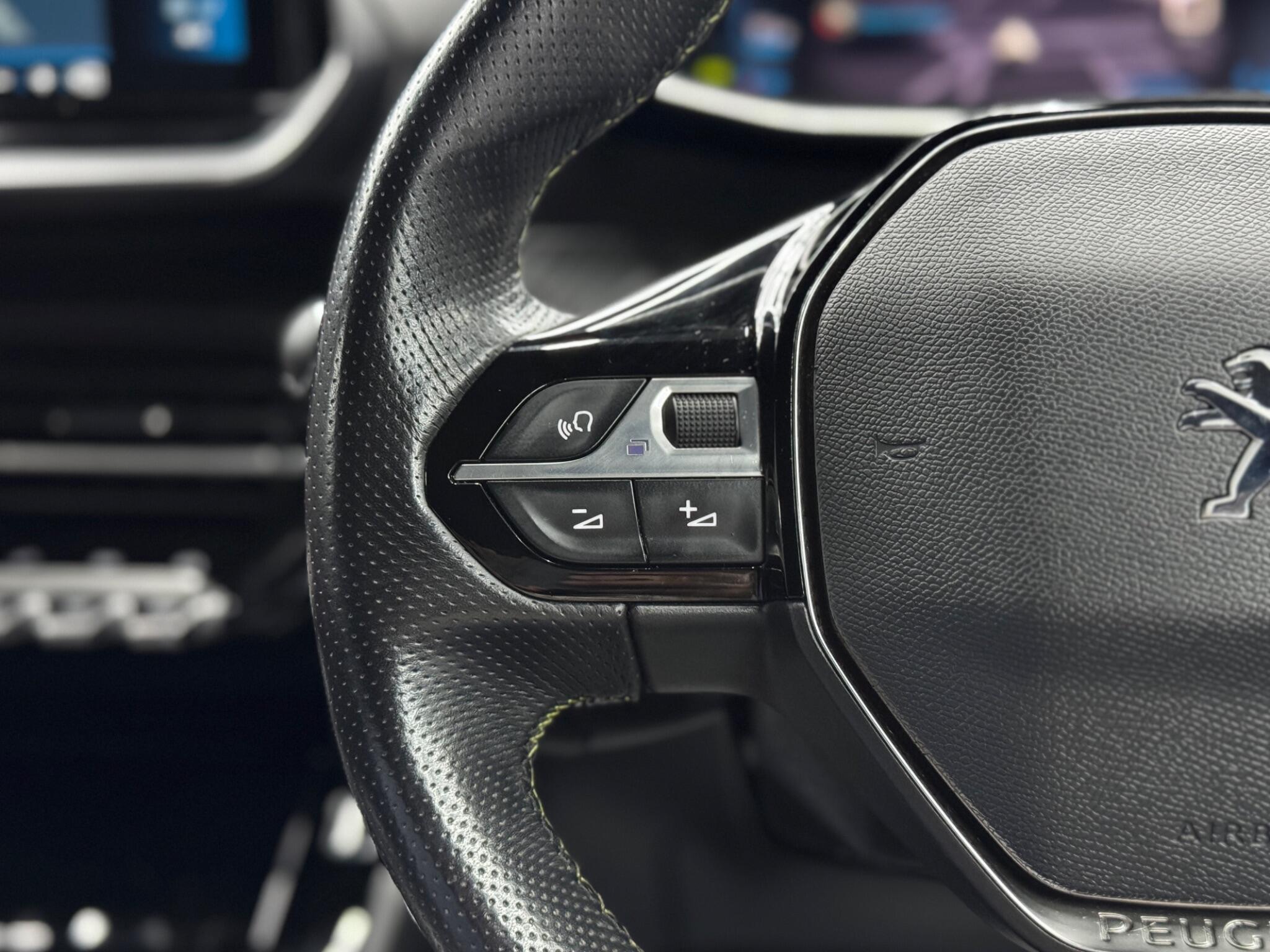 Peugeot 208 - Image 20