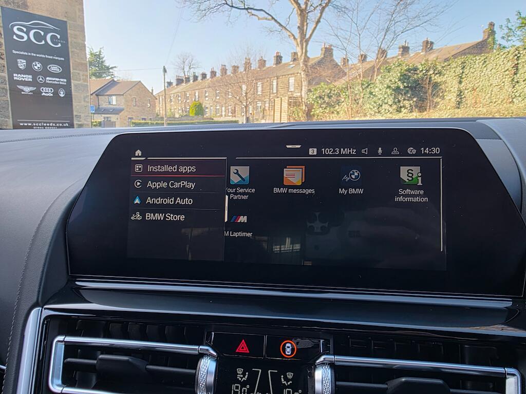 BMW 8 Series - Image 30