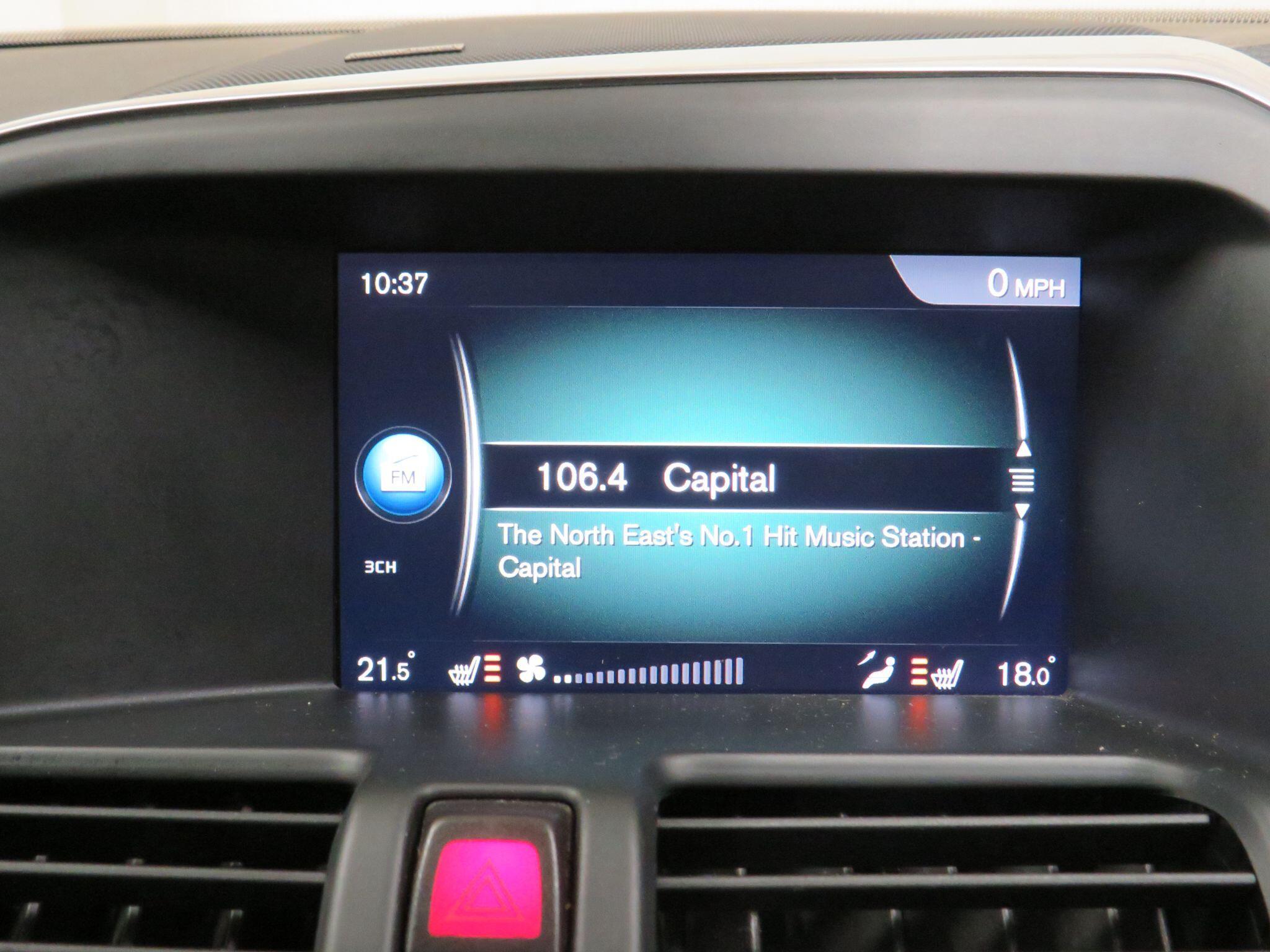 Volvo XC60 - Image 18