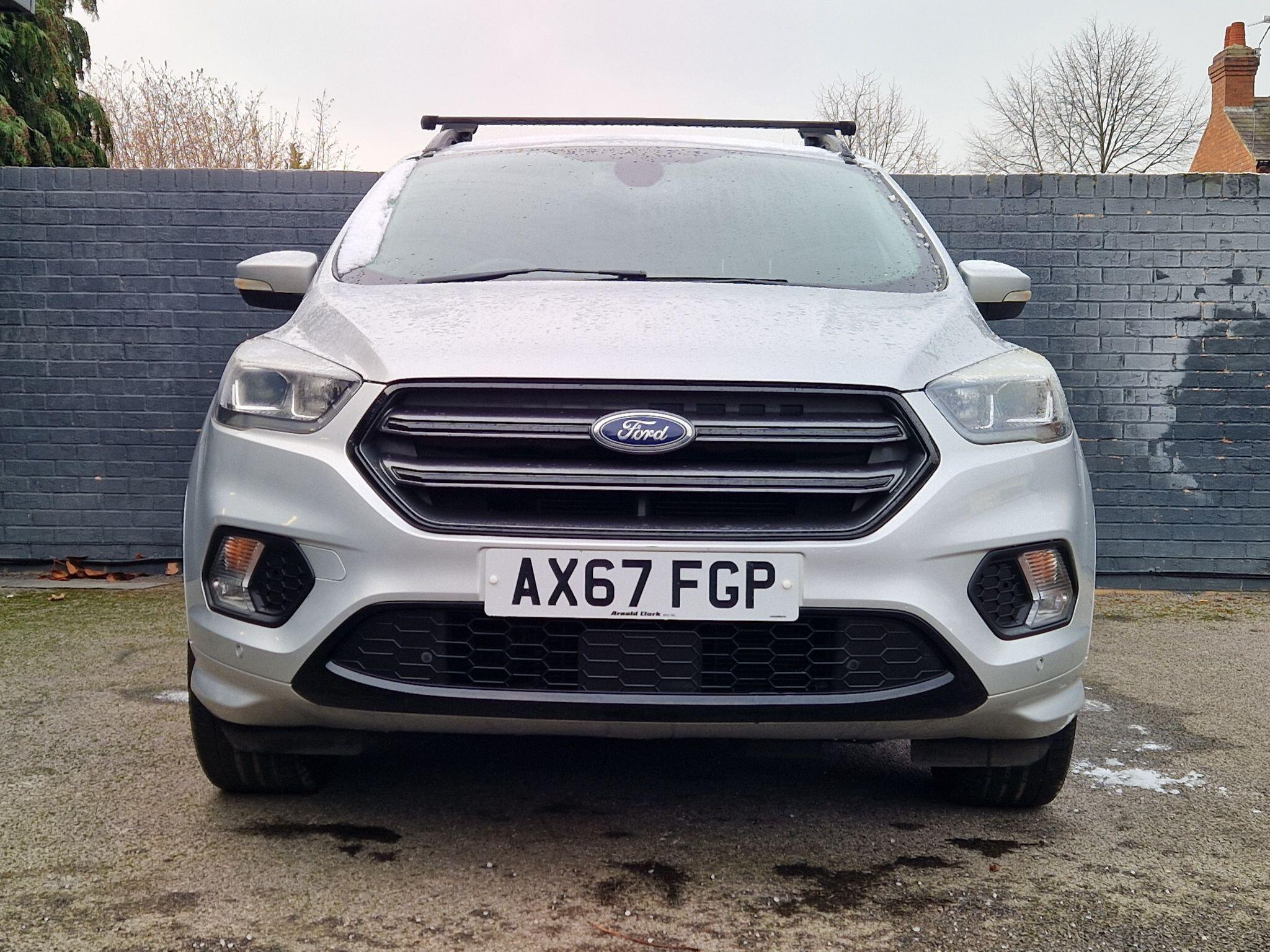 Ford Kuga - Image 16