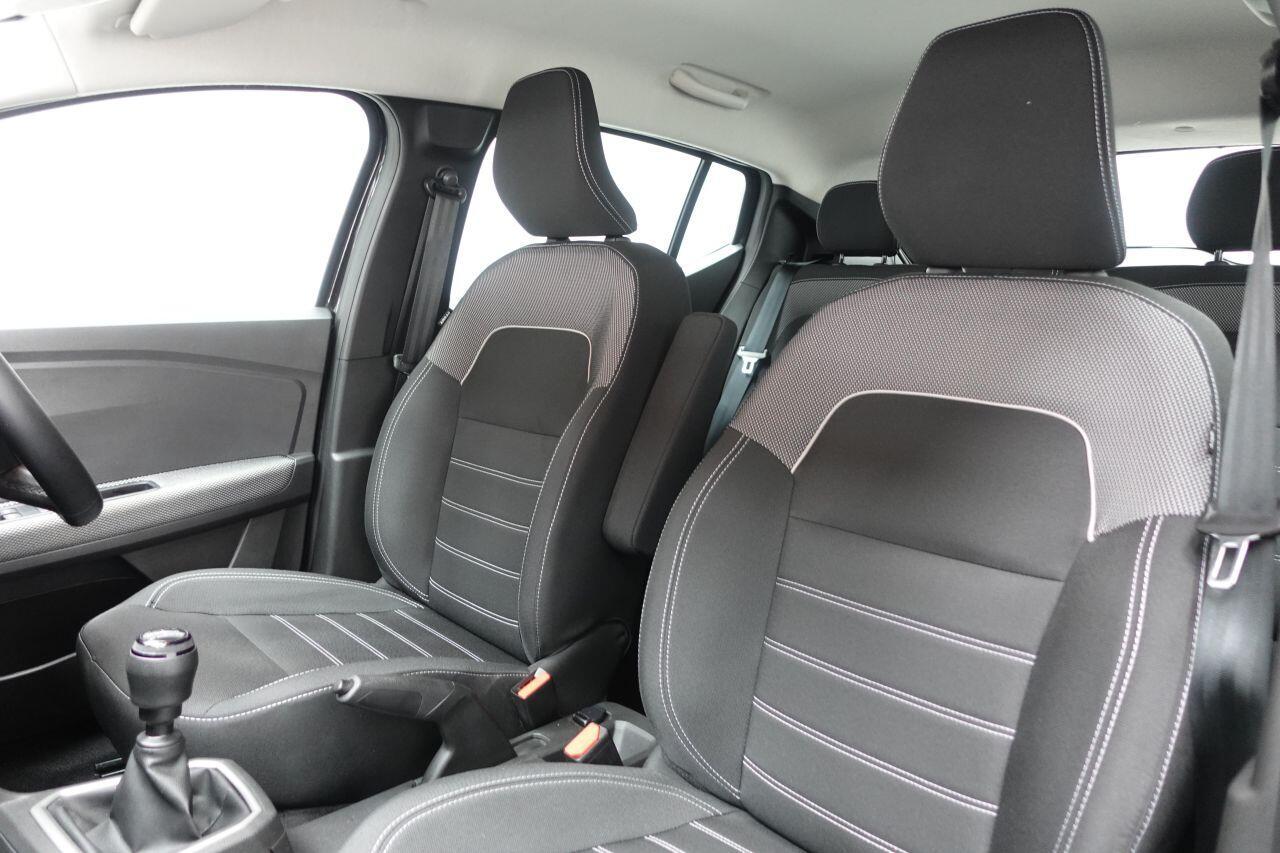 Dacia Sandero - Image 17