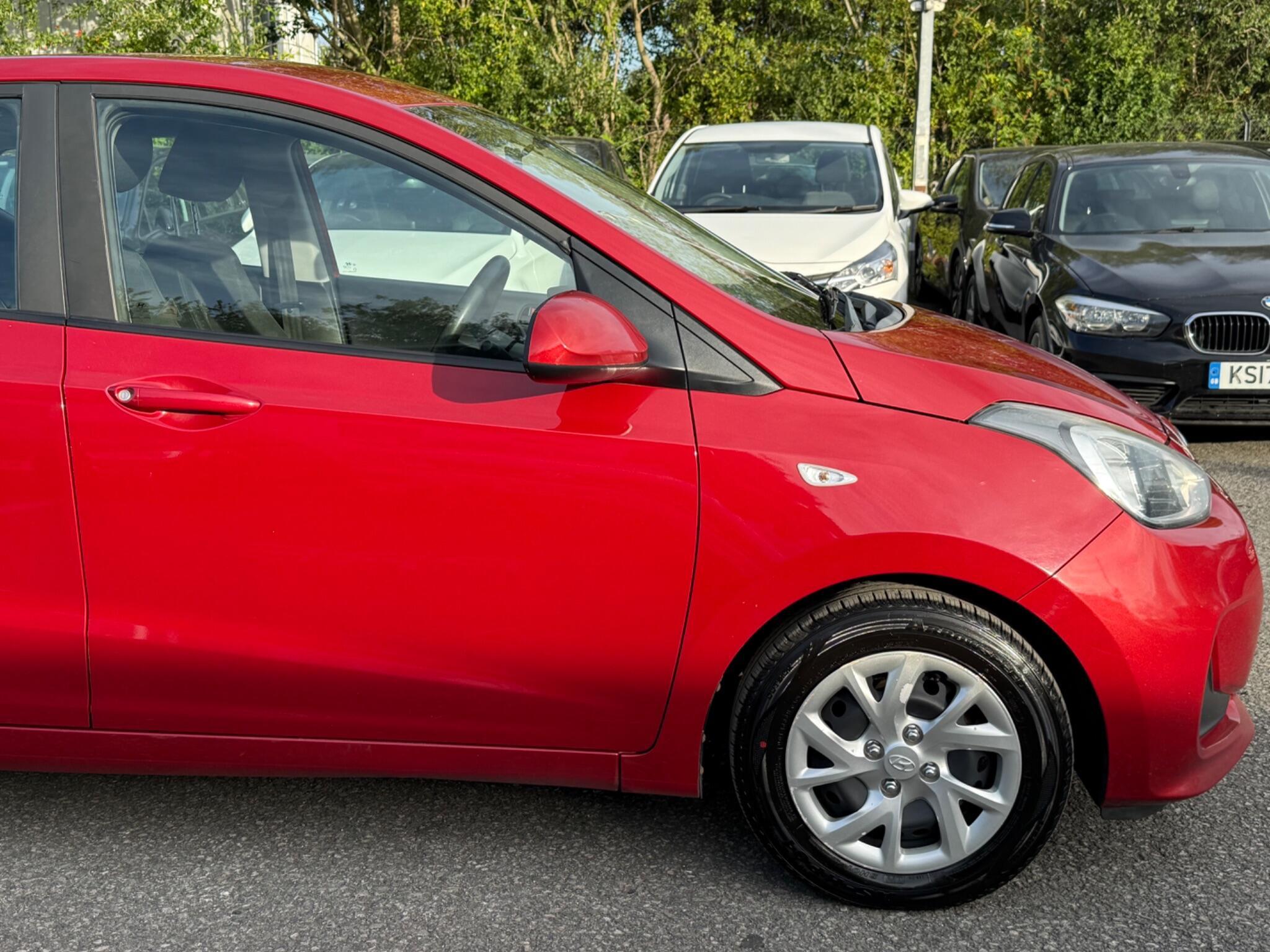Hyundai i10 - Image 12