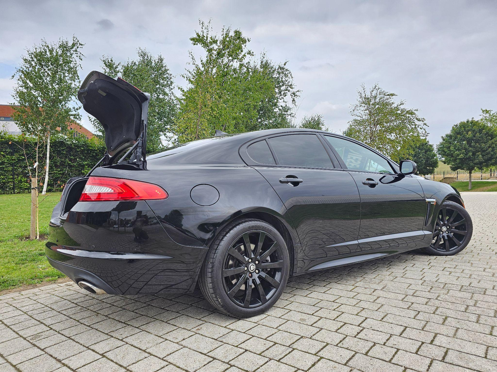 Jaguar XF - Image 13