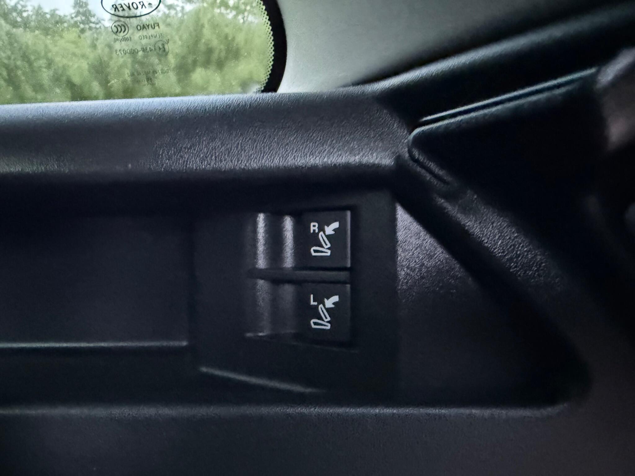 Land Rover DISCOVERY SPORT - Image 26