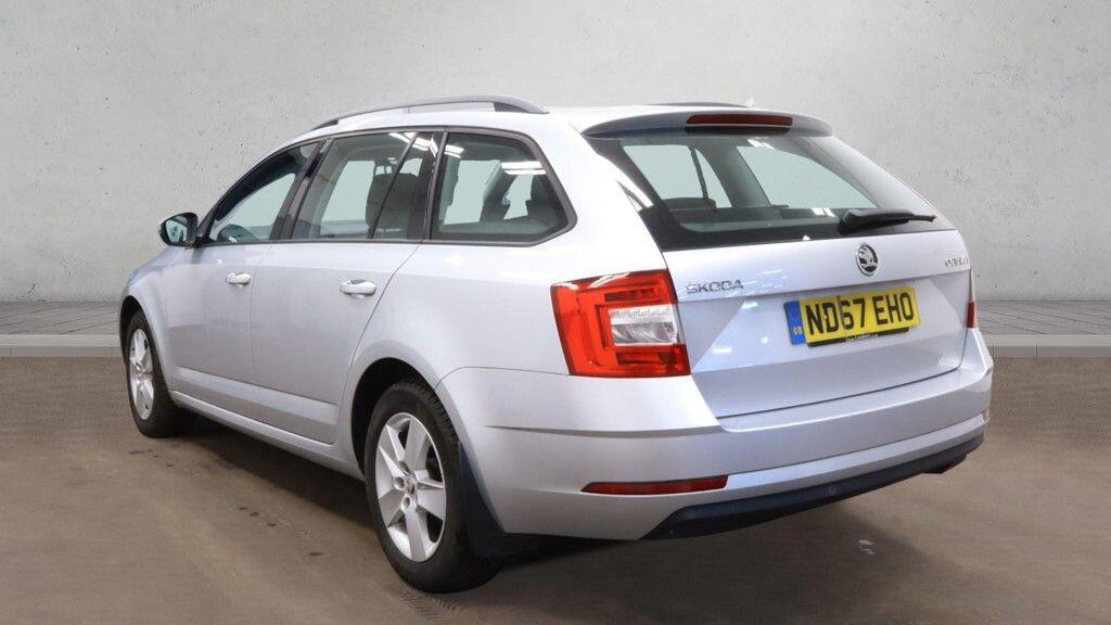 Skoda Octavia - Image 6